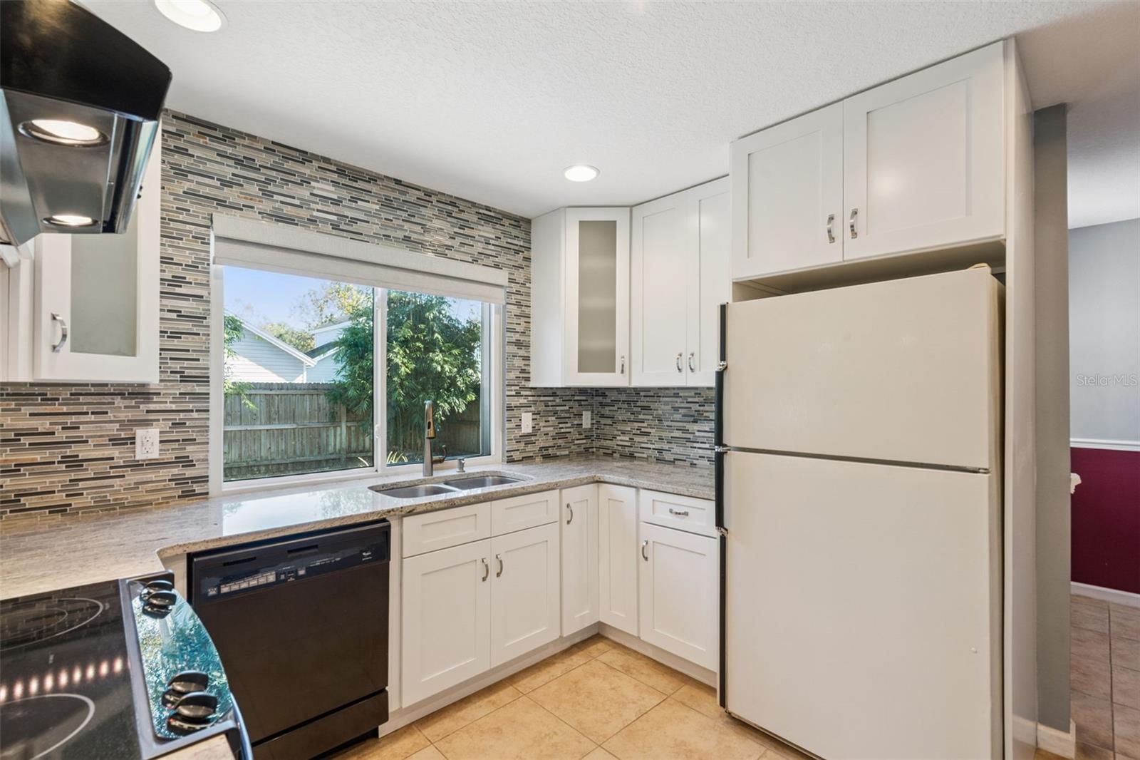 Image 16 of 40 For 2111 Churchill Downs Circle