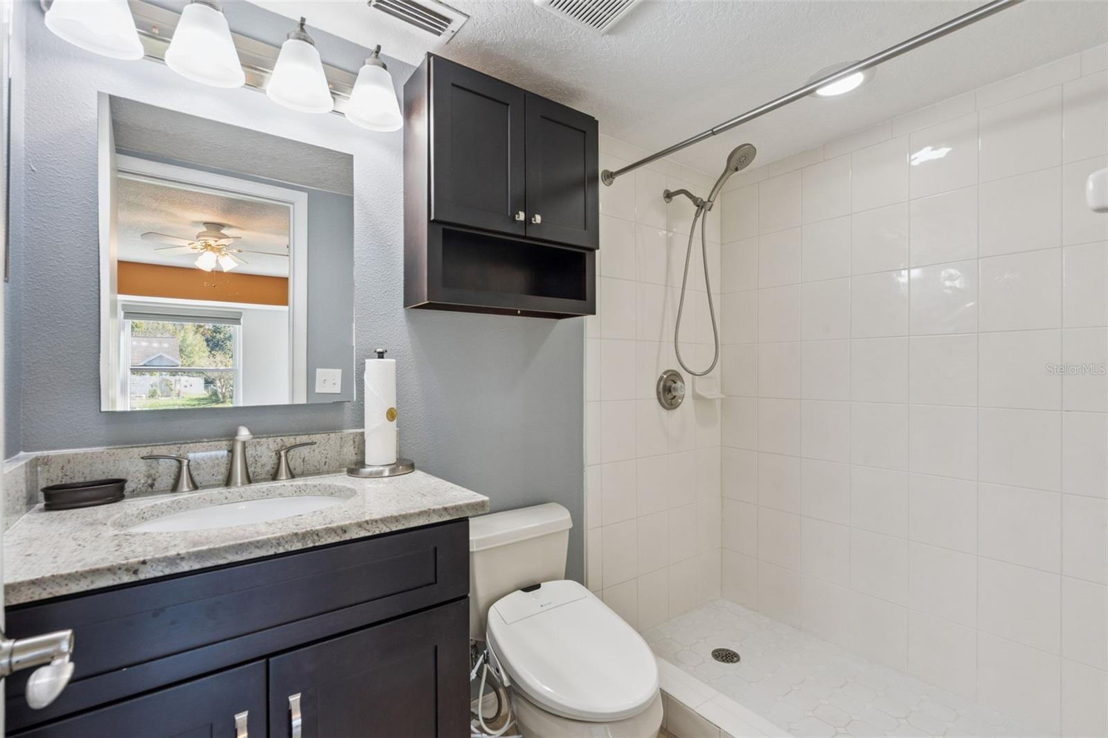 Image 22 of 40 For 2111 Churchill Downs Circle