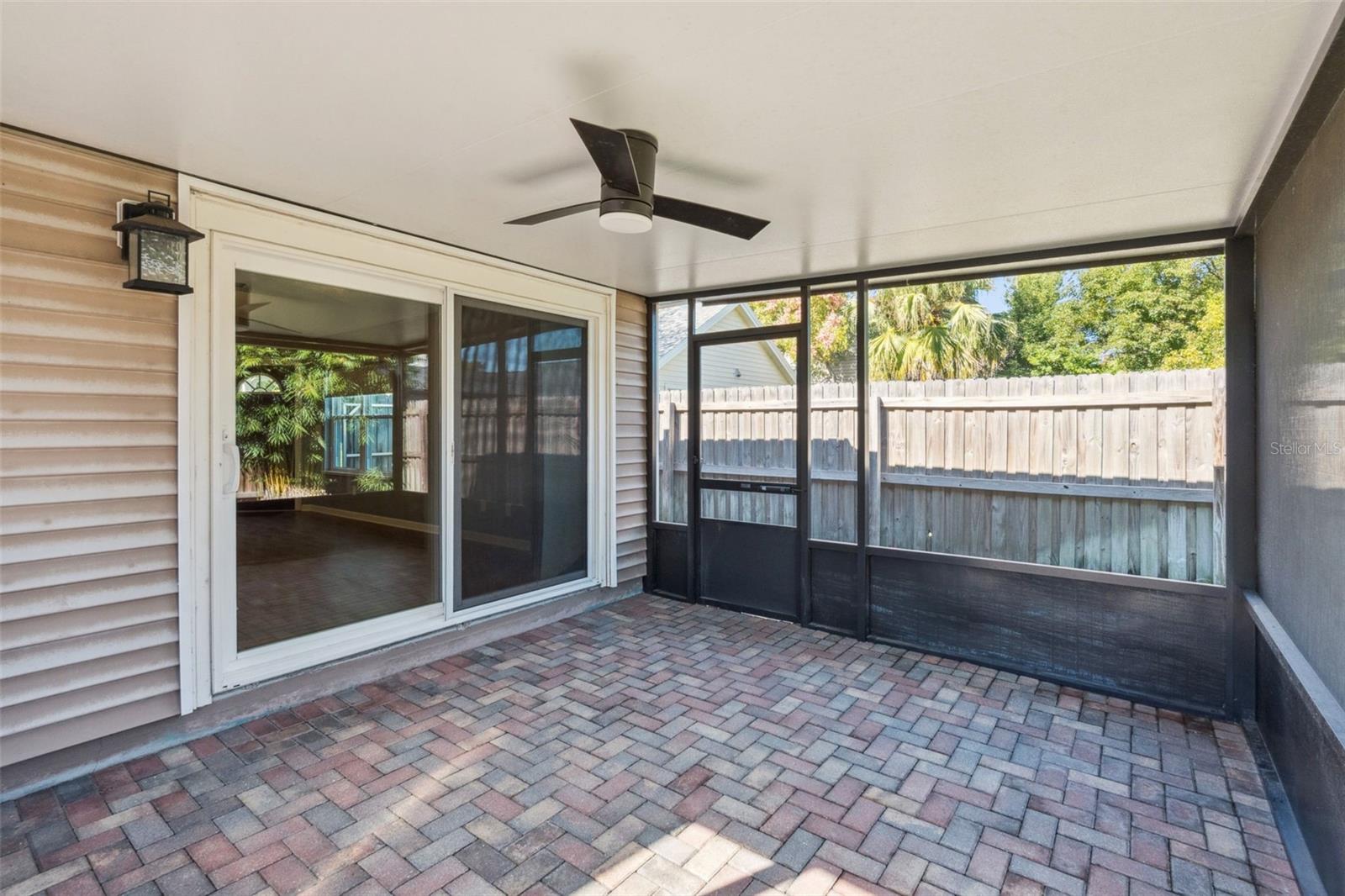 Image 28 of 40 For 2111 Churchill Downs Circle