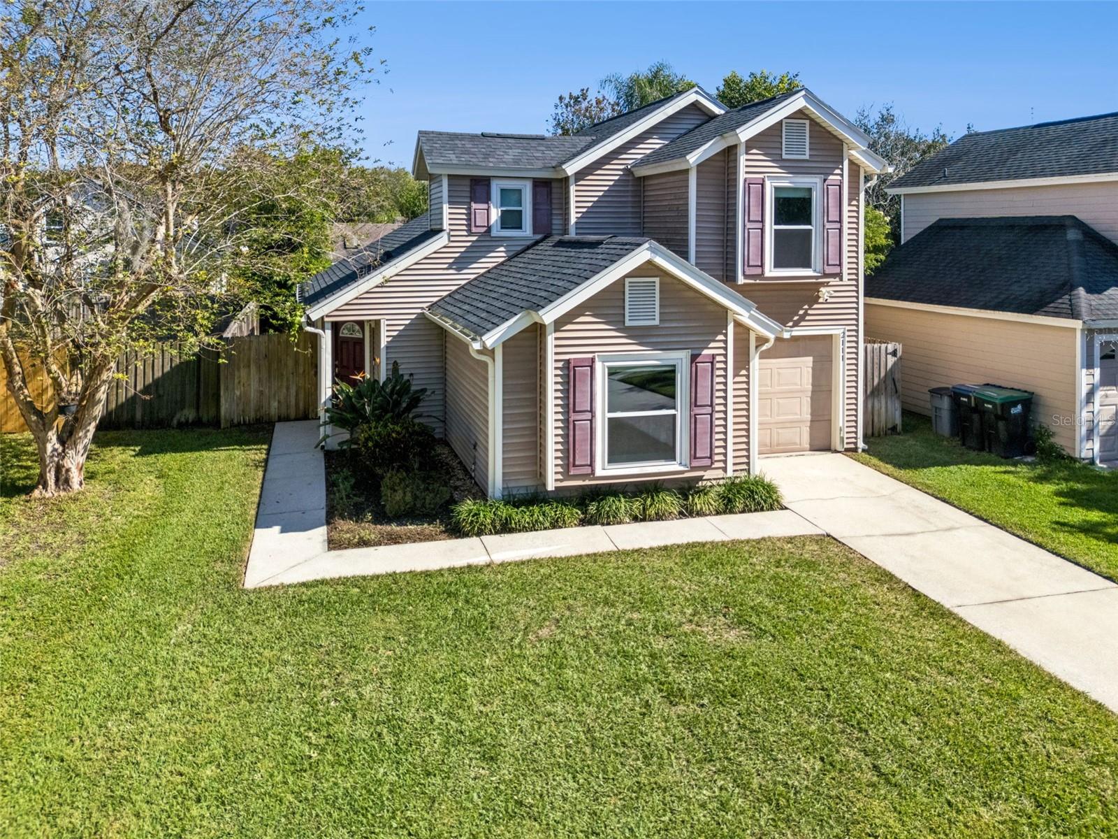 Image 37 of 40 For 2111 Churchill Downs Circle