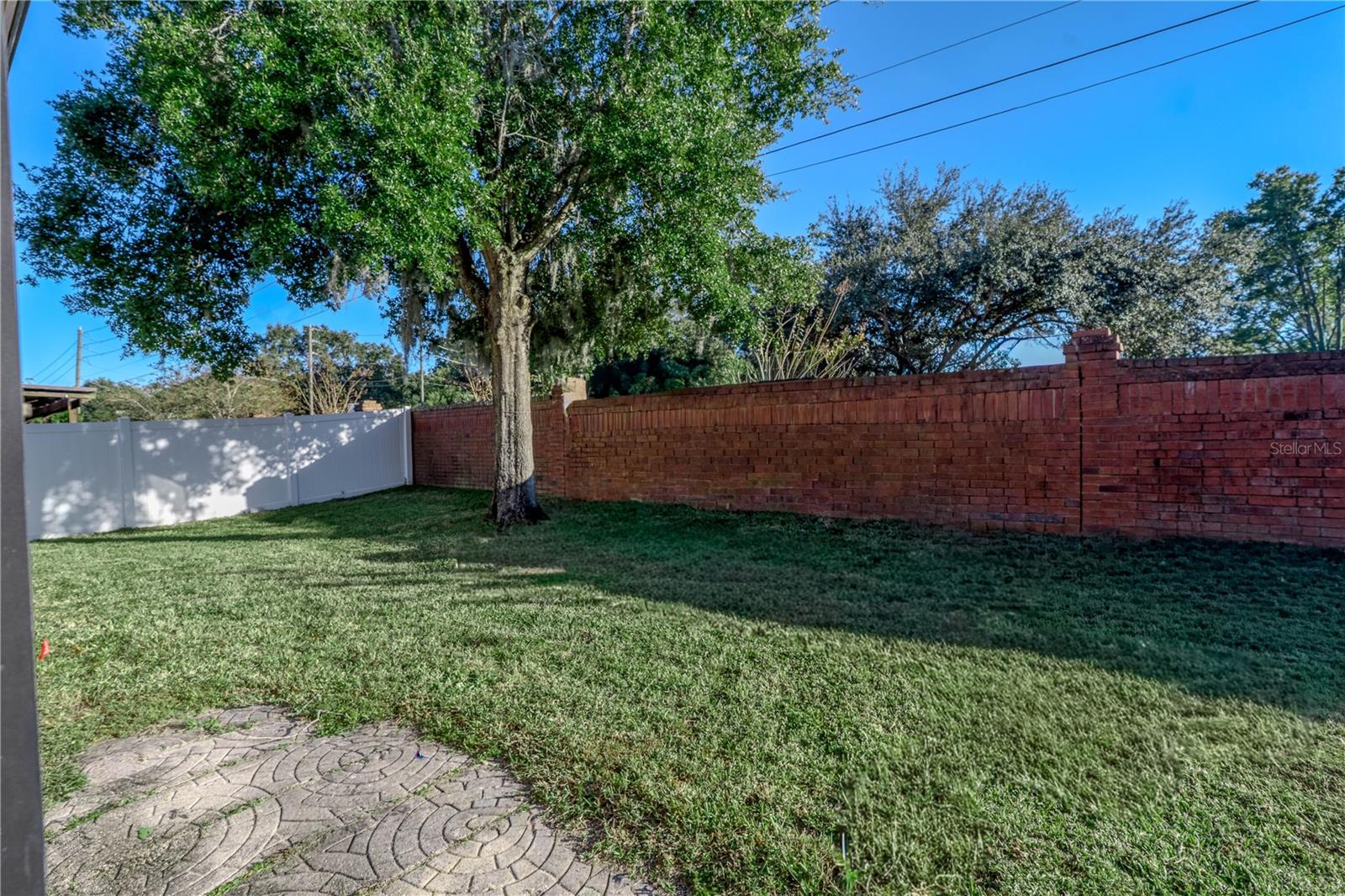 Image 18 of 18 For 403 Lake Amberleigh Drive