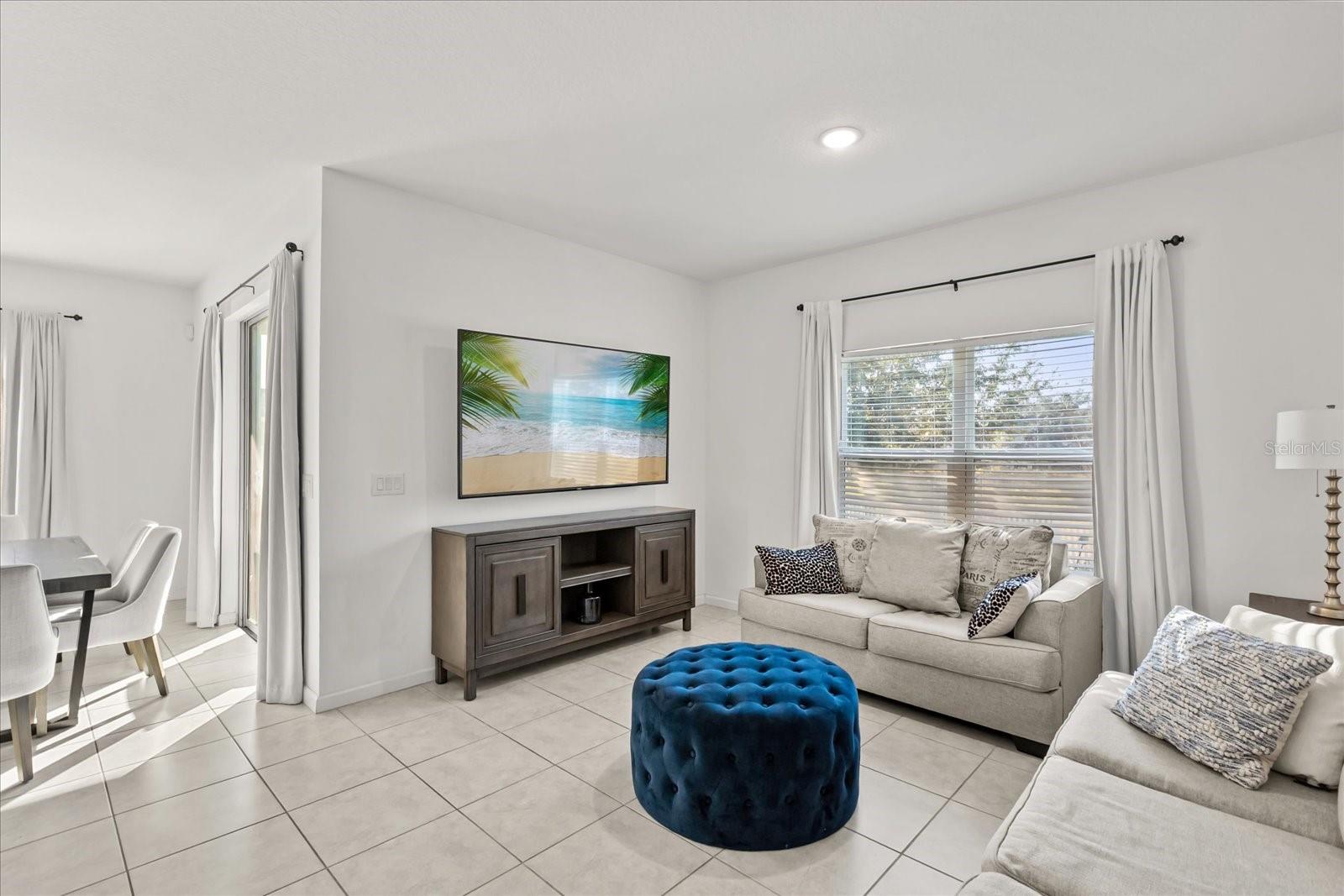 Image 12 of 38 For 321 Meadow Pointe Drive