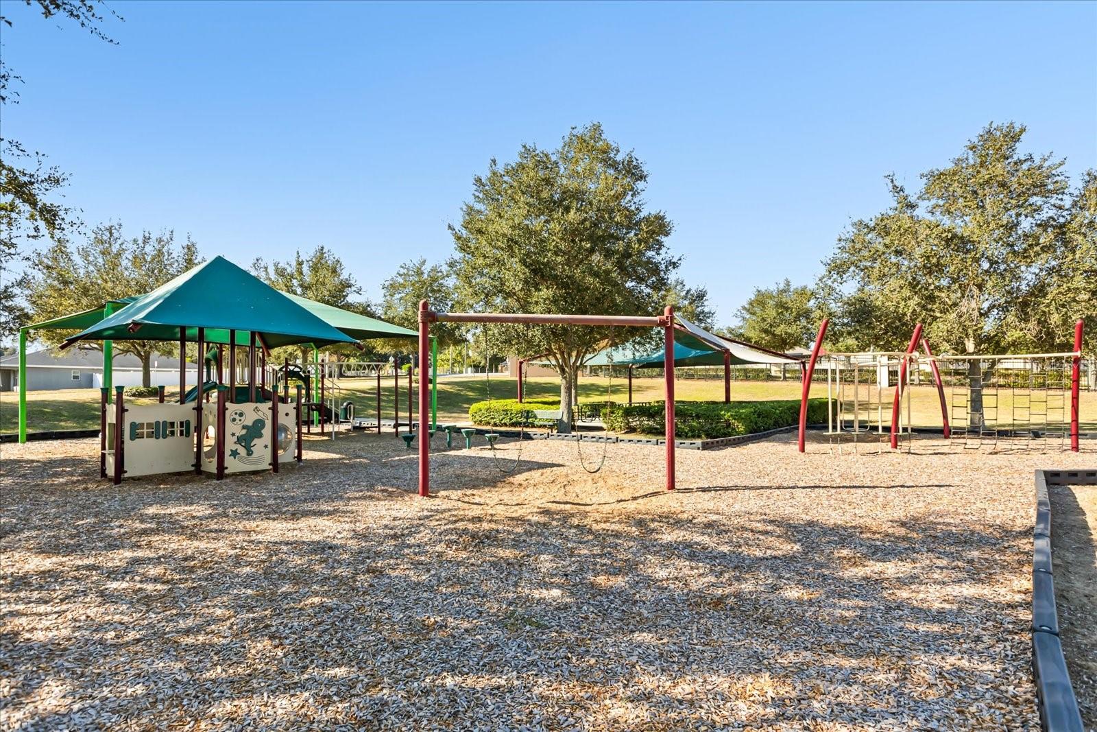 Image 32 of 38 For 321 Meadow Pointe Drive