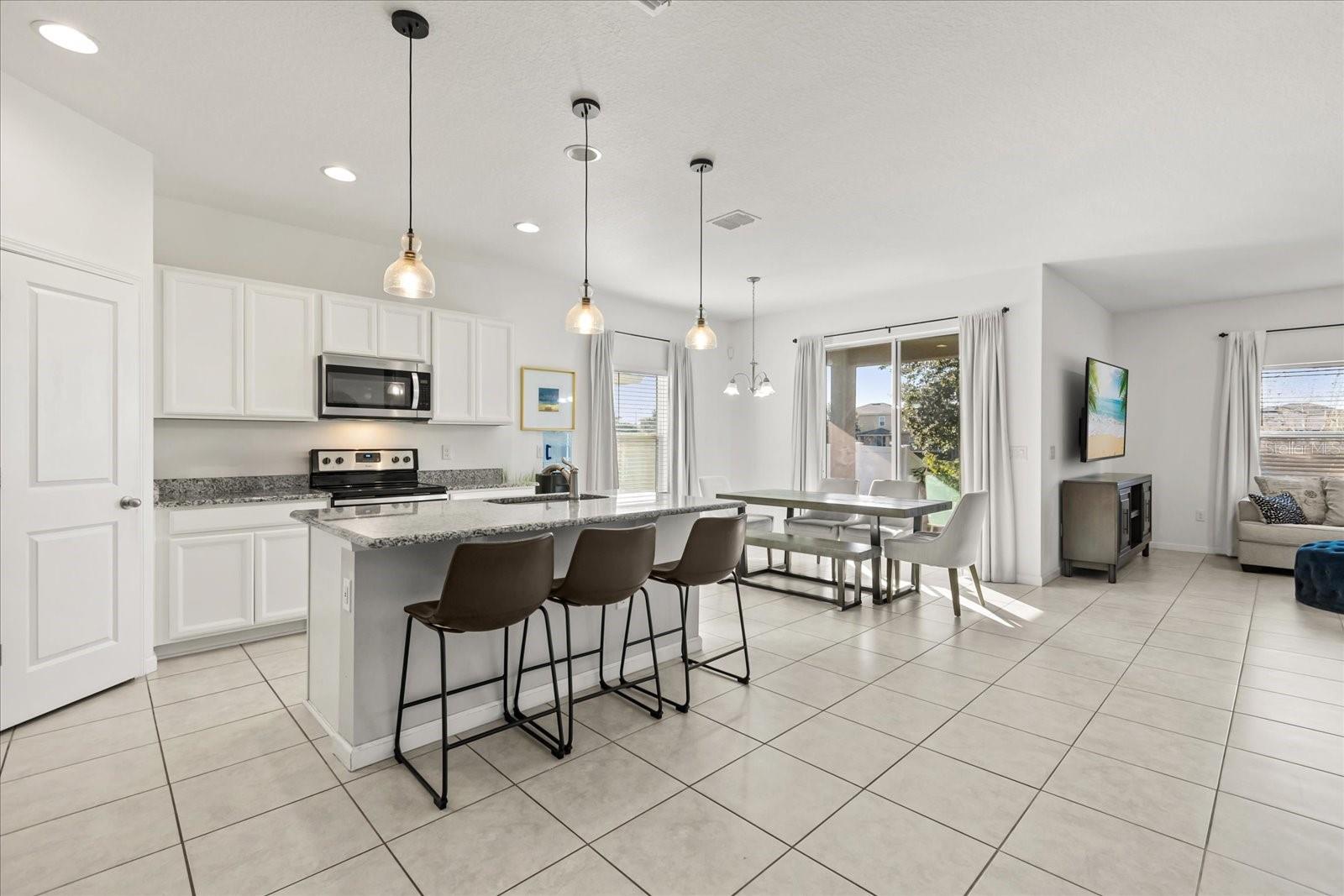 Image 6 of 38 For 321 Meadow Pointe Drive