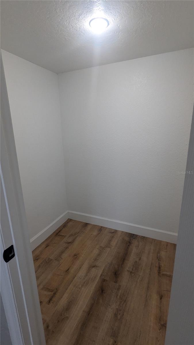 Image 12 of 29 For 1948 Lake Atriums Circle 120