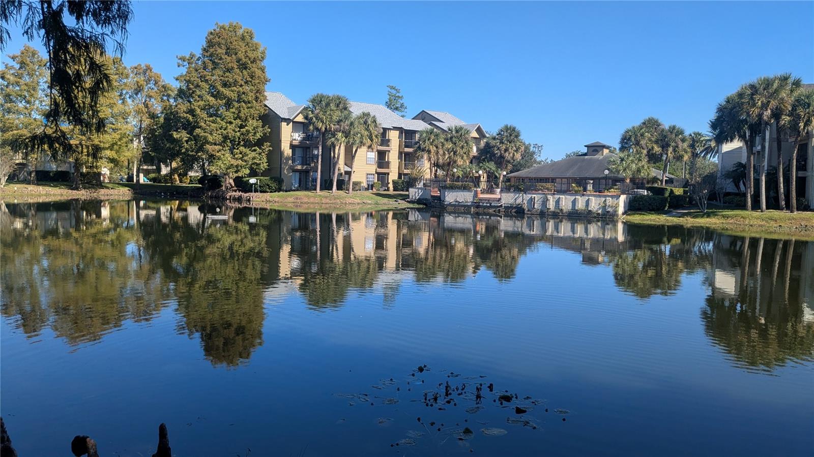 Image 27 of 29 For 1948 Lake Atriums Circle 120