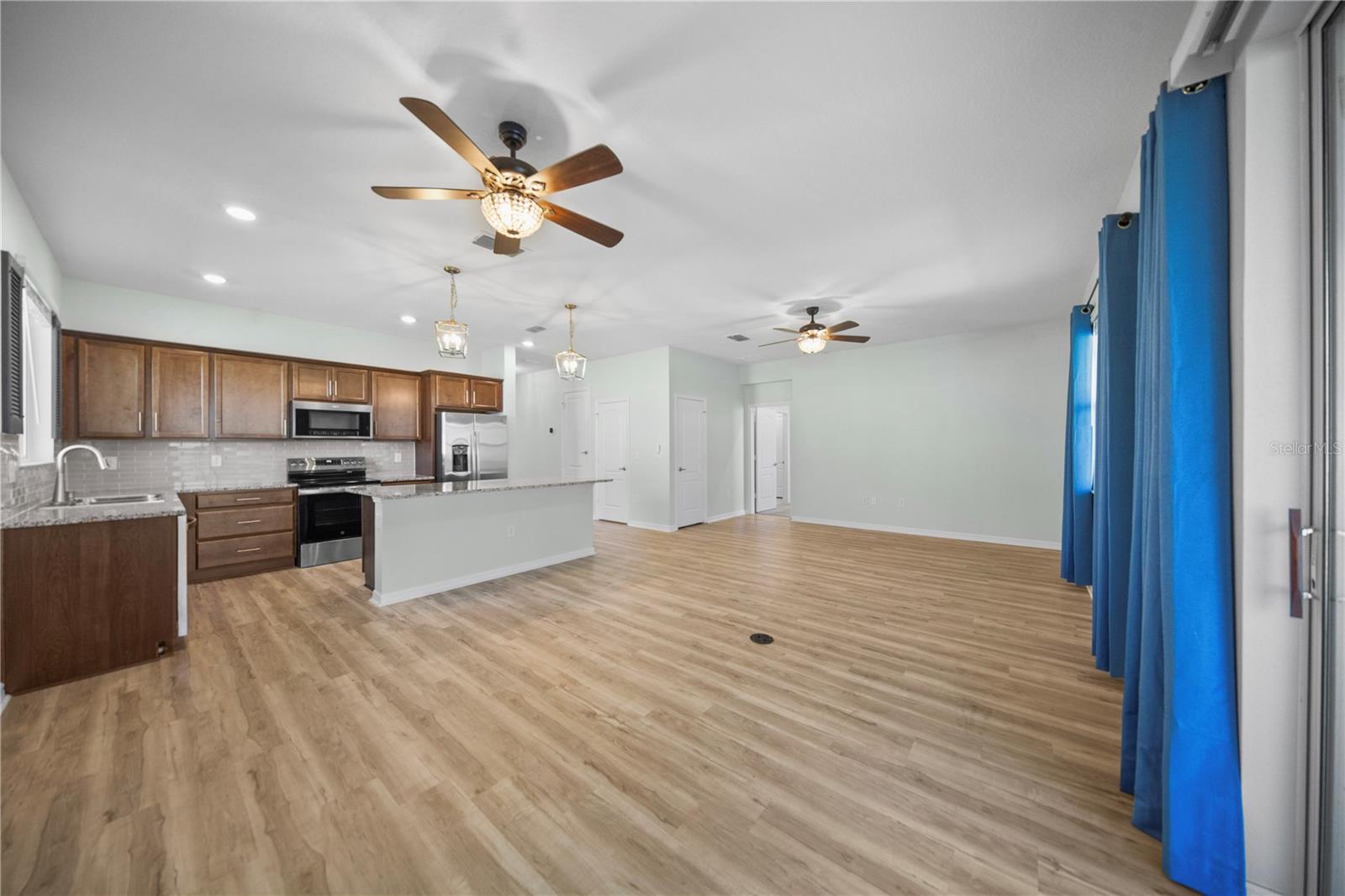 Image 15 of 78 For 1688 Littleleaf Boxwood Loop