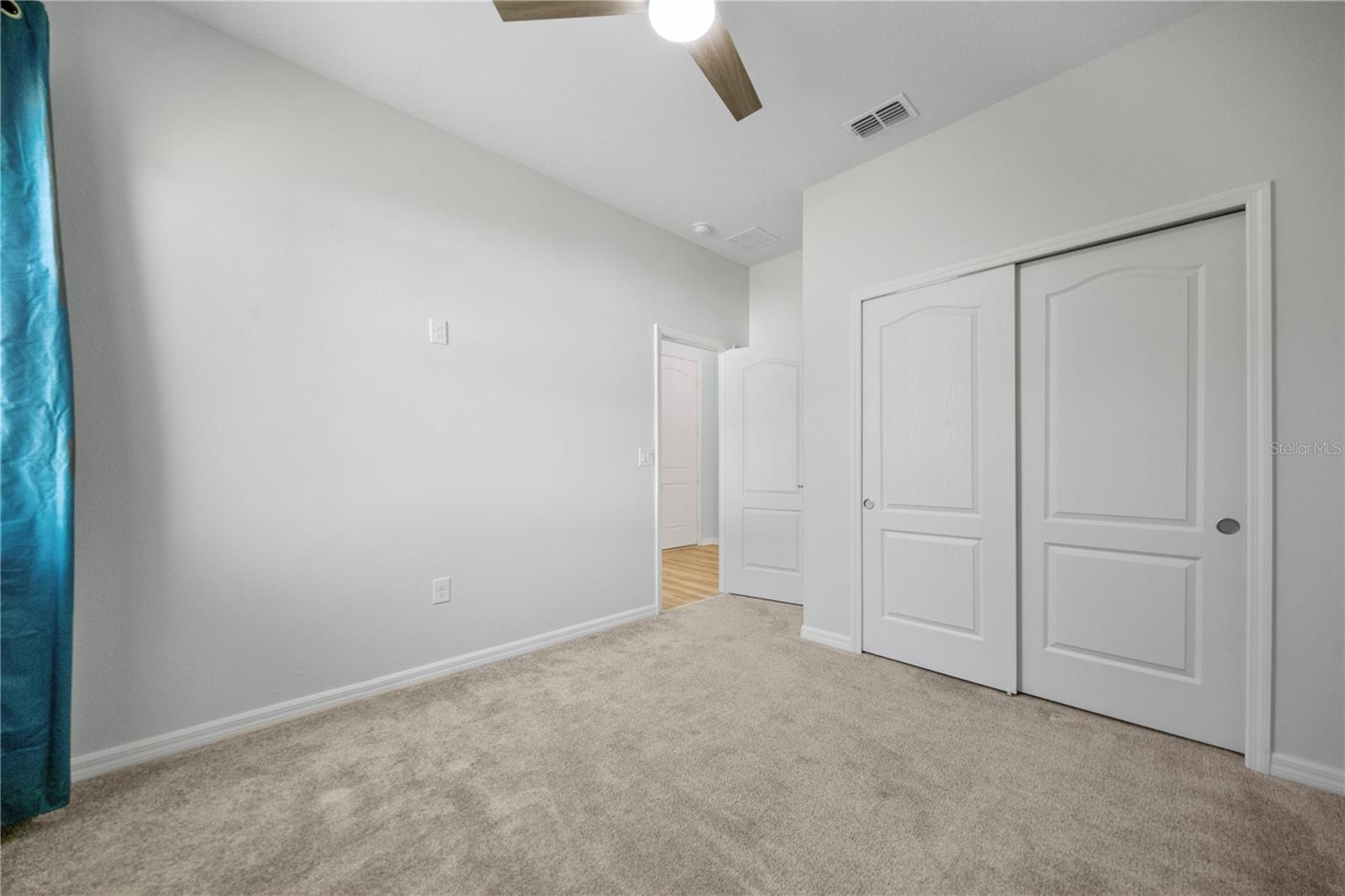 Image 36 of 78 For 1688 Littleleaf Boxwood Loop