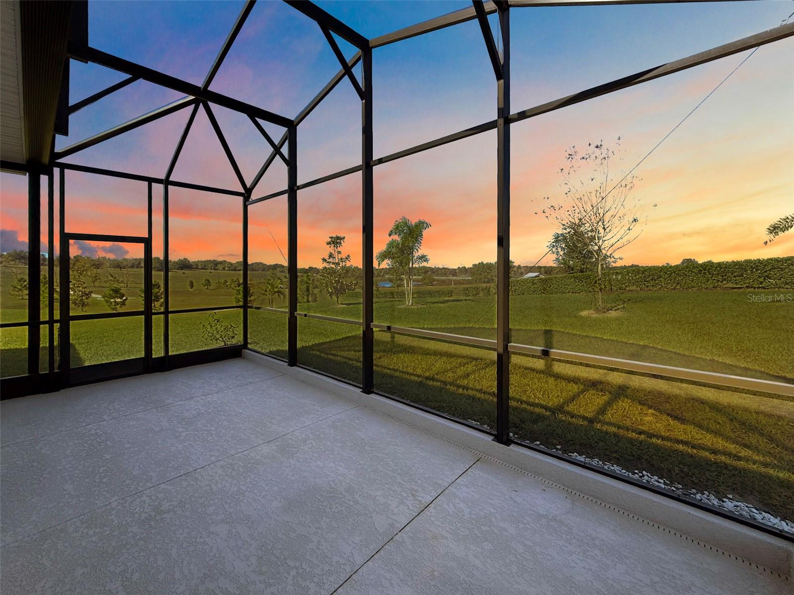 Image 5 of 78 For 1688 Littleleaf Boxwood Loop