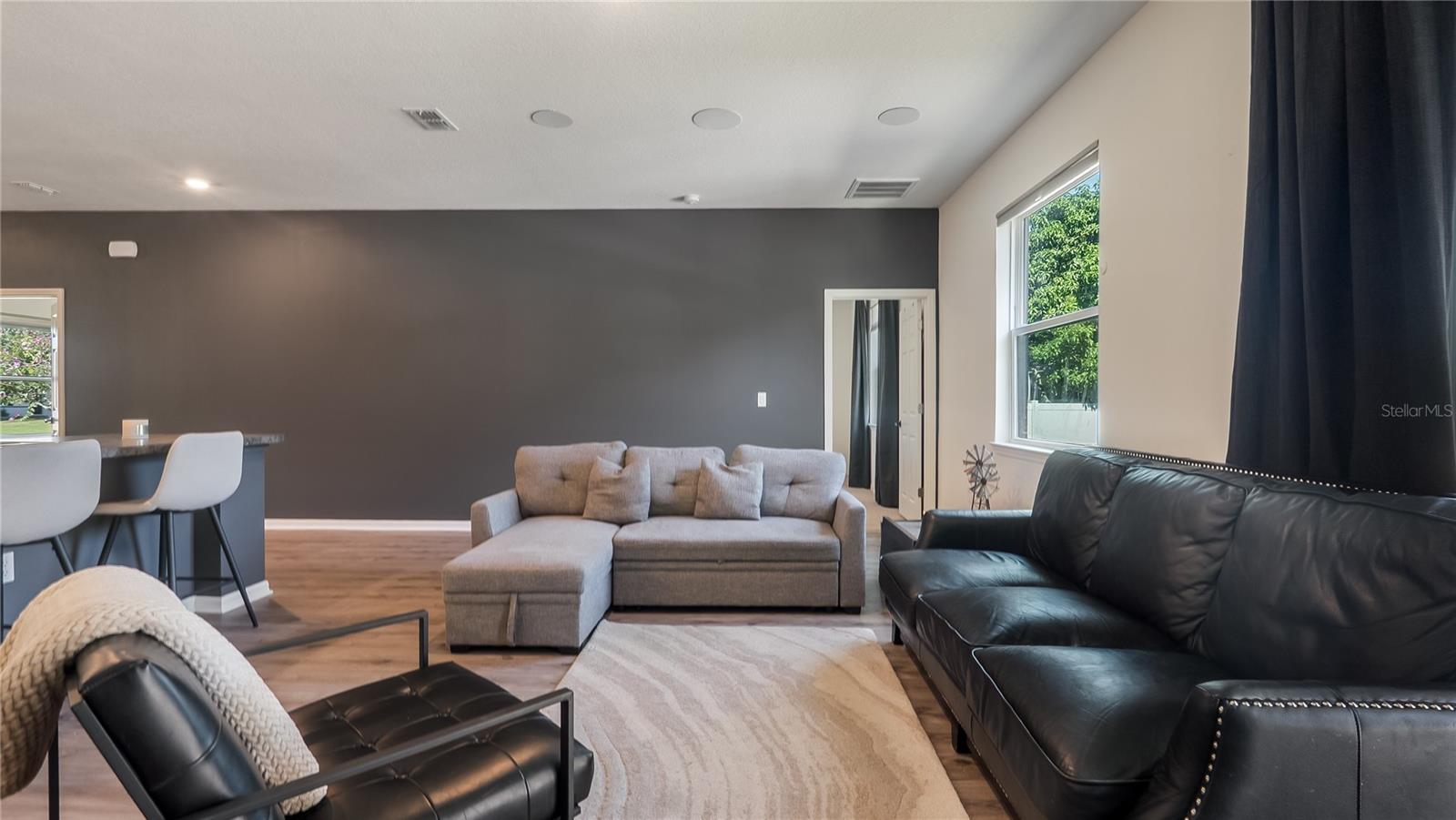 Image 16 of 35 For 1261 Curry Street