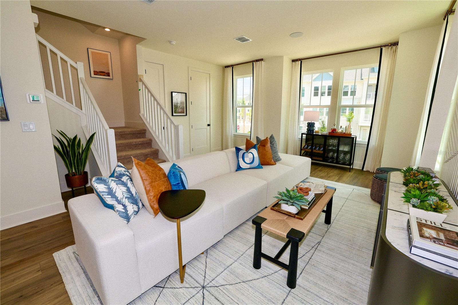 Image 10 of 18 For 15262 Groveside Road