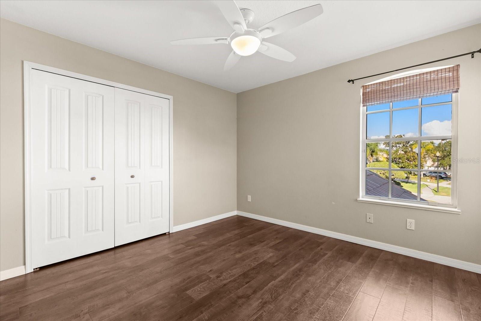 Image 17 of 23 For 13328 Lake Turnberry Circle