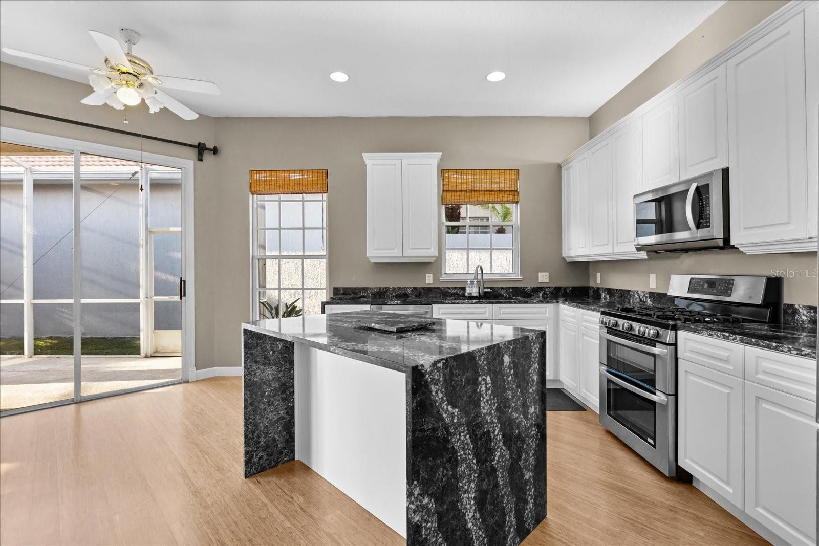 Image 5 of 23 For 13328 Lake Turnberry Circle