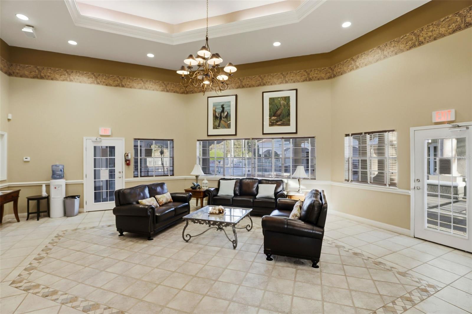 Image 31 of 38 For 13839 Fairway Island Drive 1111