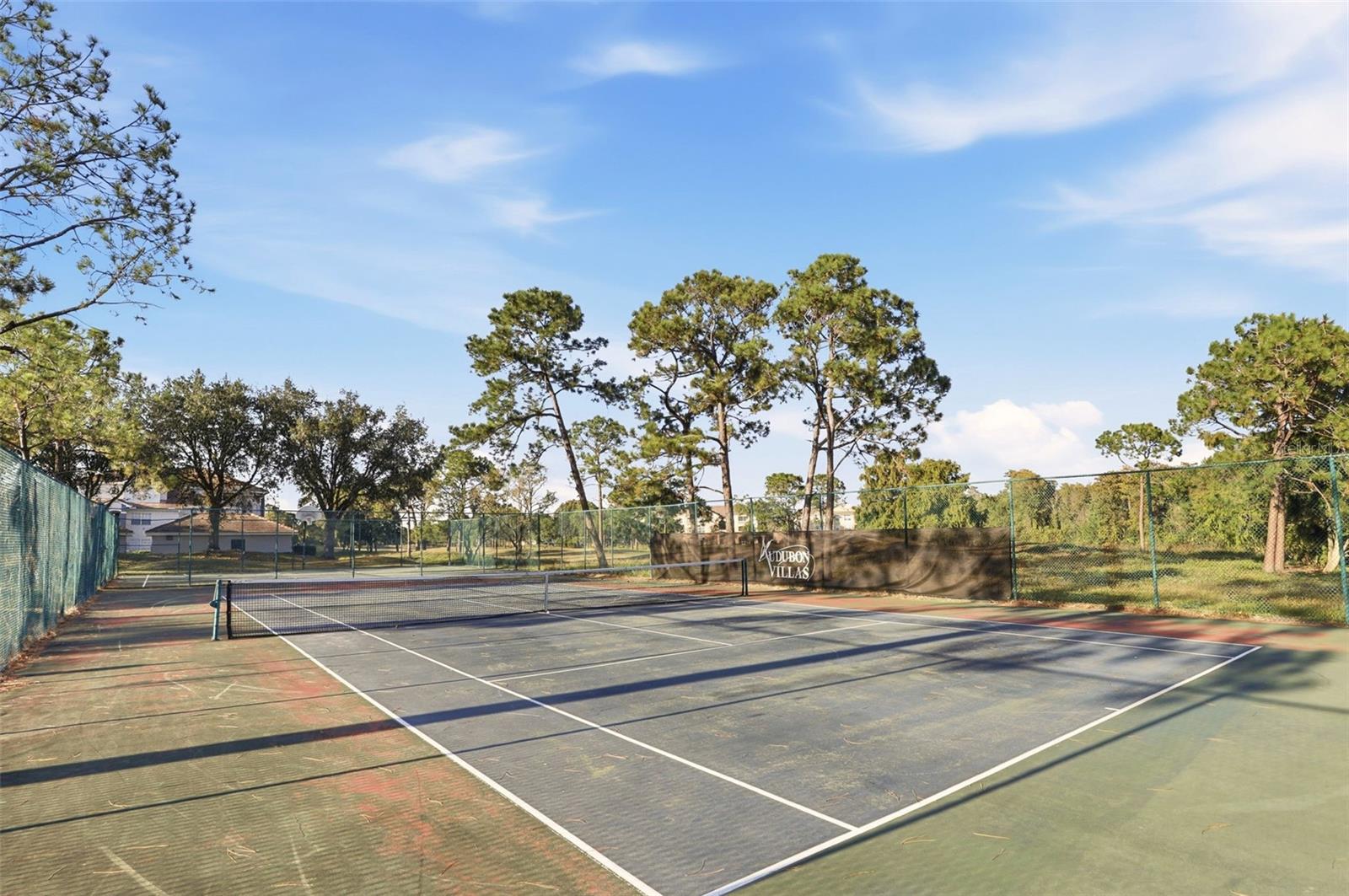 Image 37 of 38 For 13839 Fairway Island Drive 1111