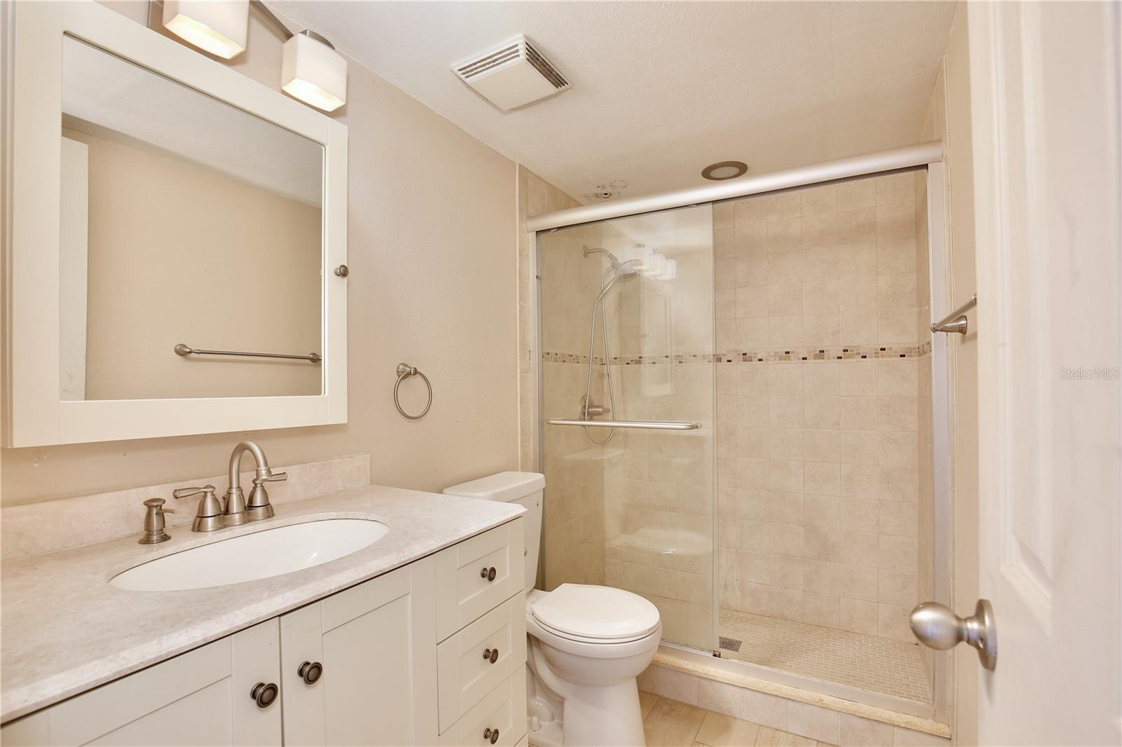 Image 13 of 29 For 117 Georgetown Drive B