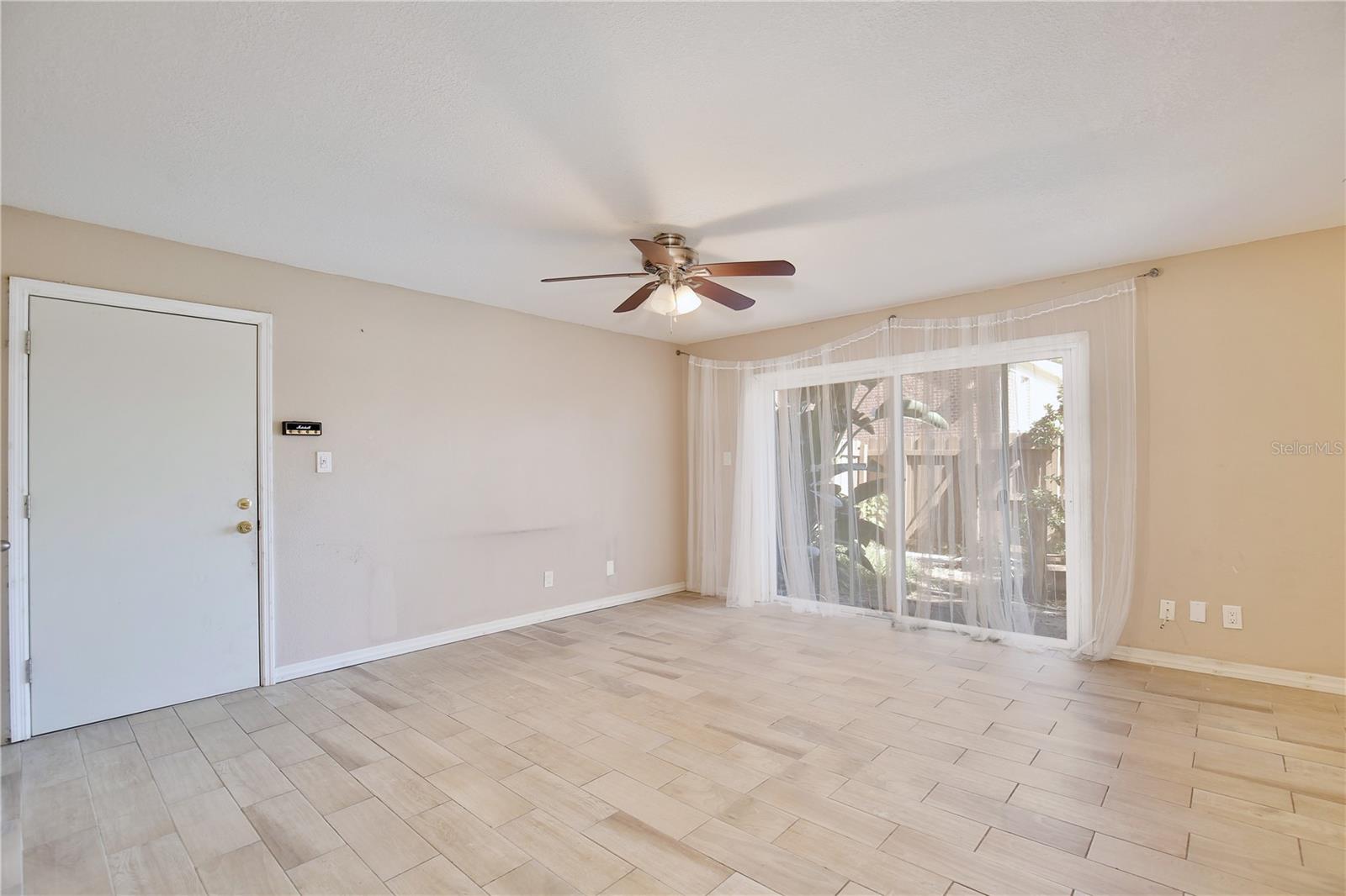 Image 4 of 29 For 117 Georgetown Drive B