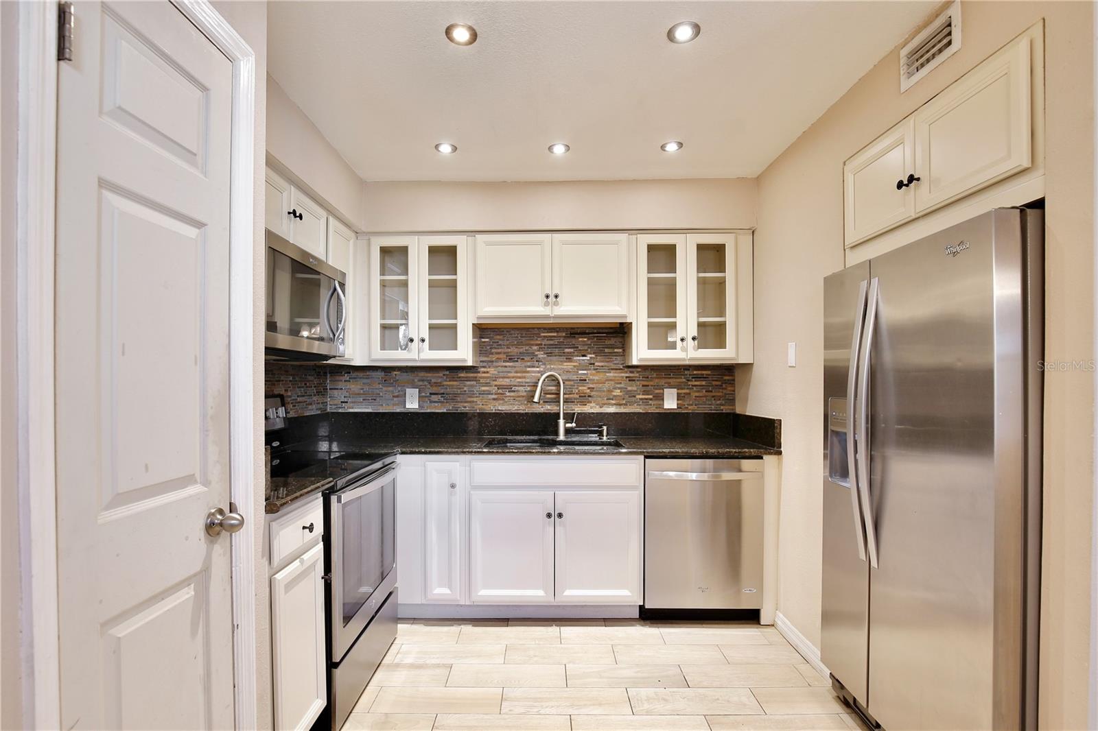 Image 8 of 29 For 117 Georgetown Drive B