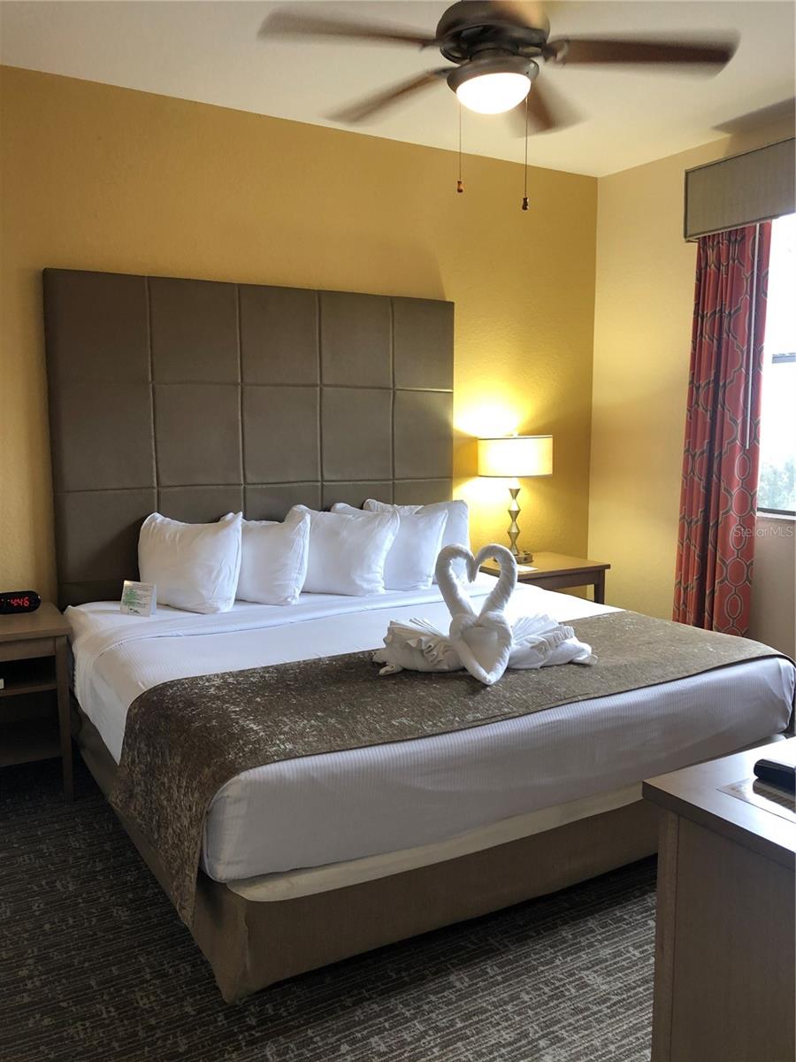 Image 18 of 40 For 12556 Floridays Resort Drive 410a