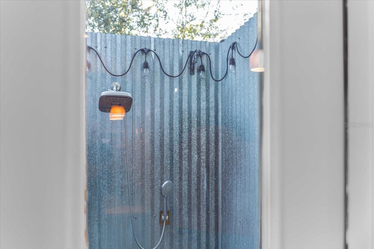 Image 21 of 66 For 5460 Boutin Lane