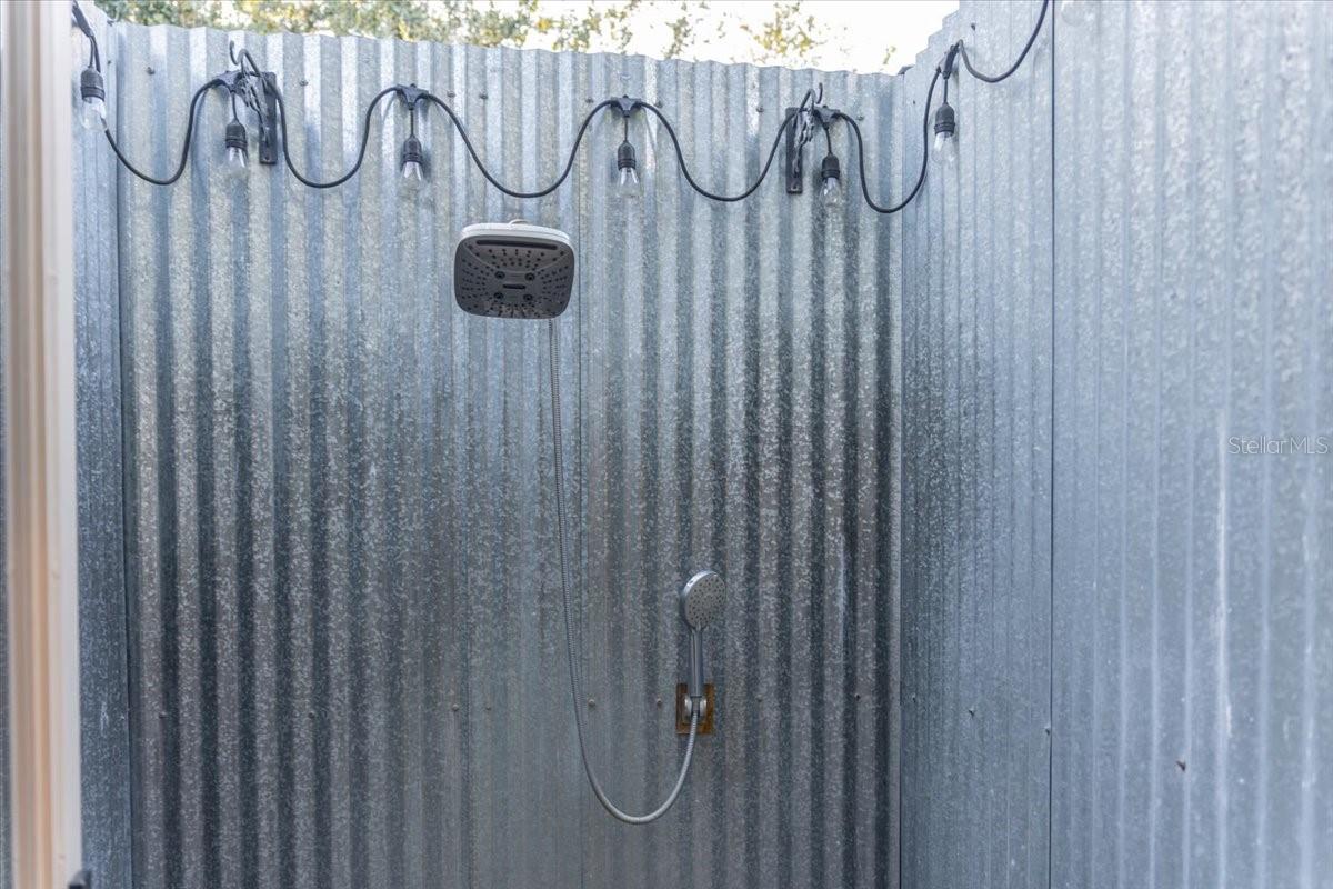 Image 22 of 66 For 5460 Boutin Lane