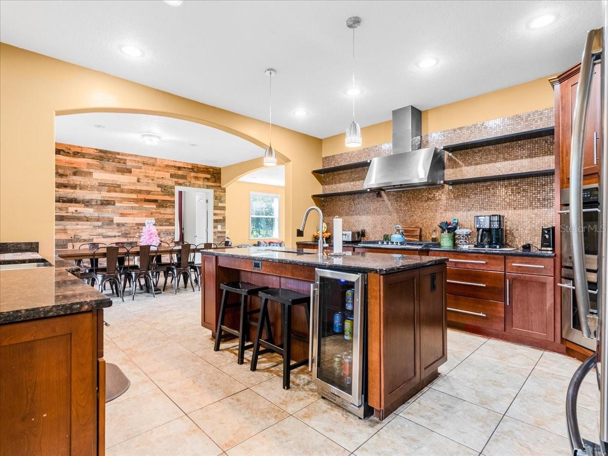 Image 7 of 66 For 5460 Boutin Lane