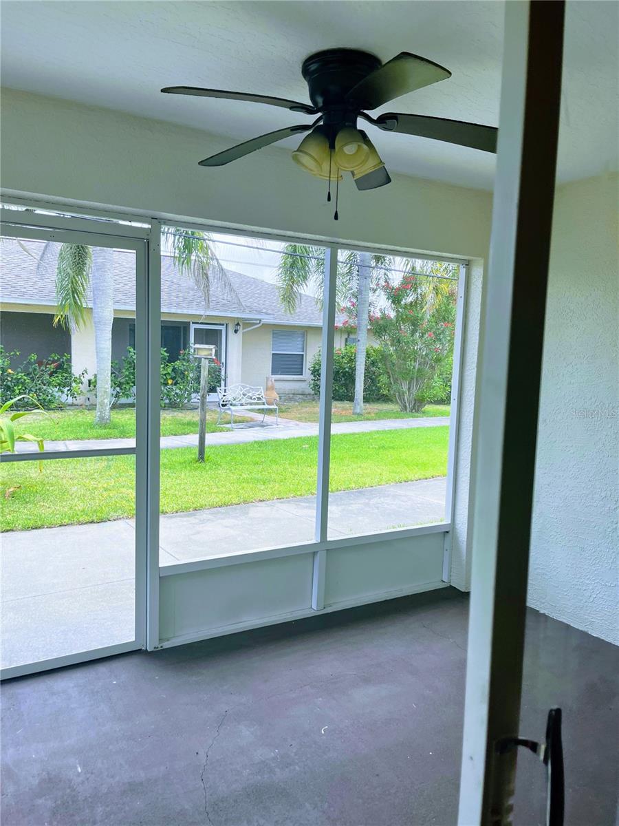 Image 14 of 14 For 517 Jackson Avenue