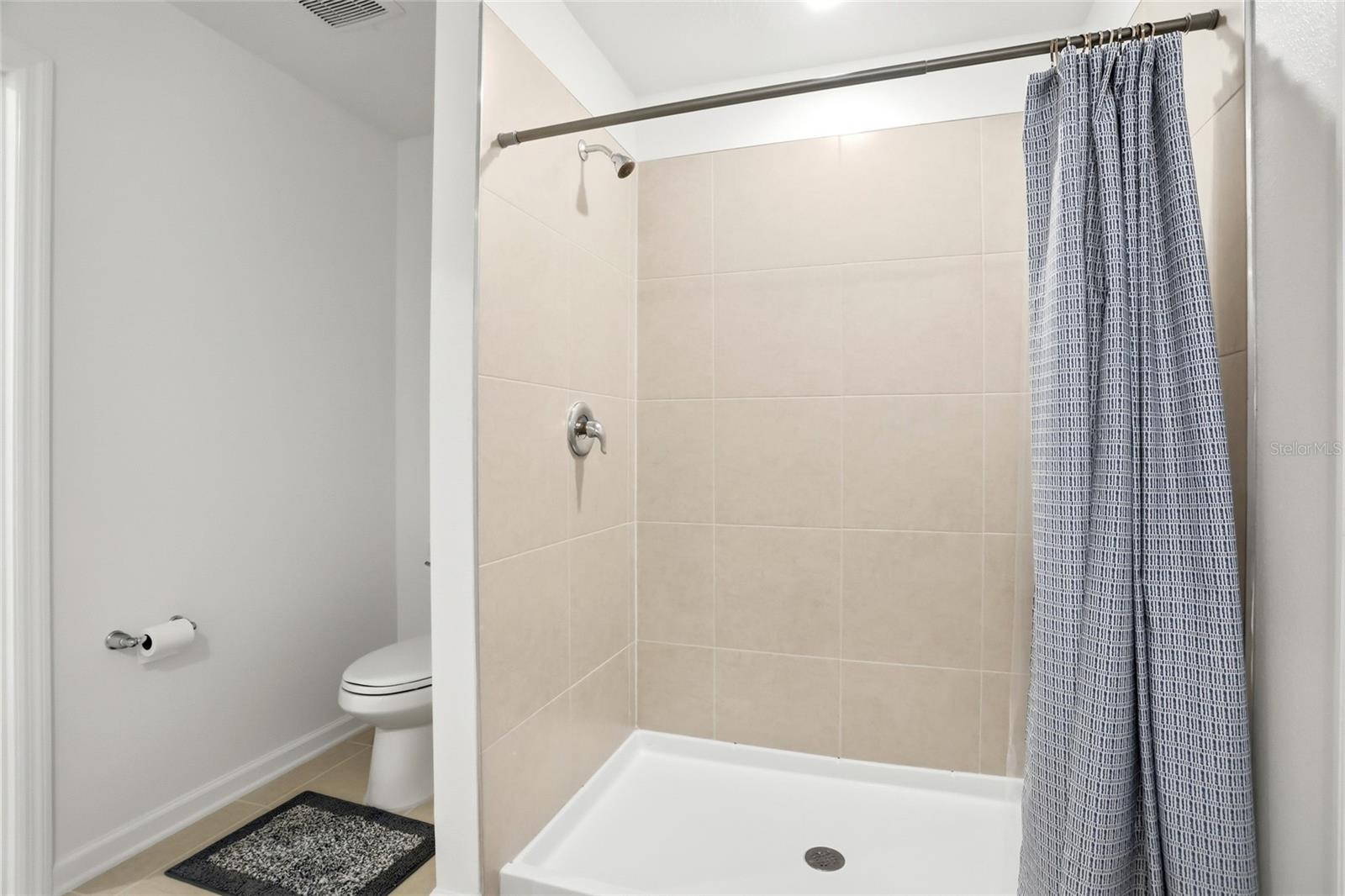 Image 26 of 43 For 3410 Howell Drive