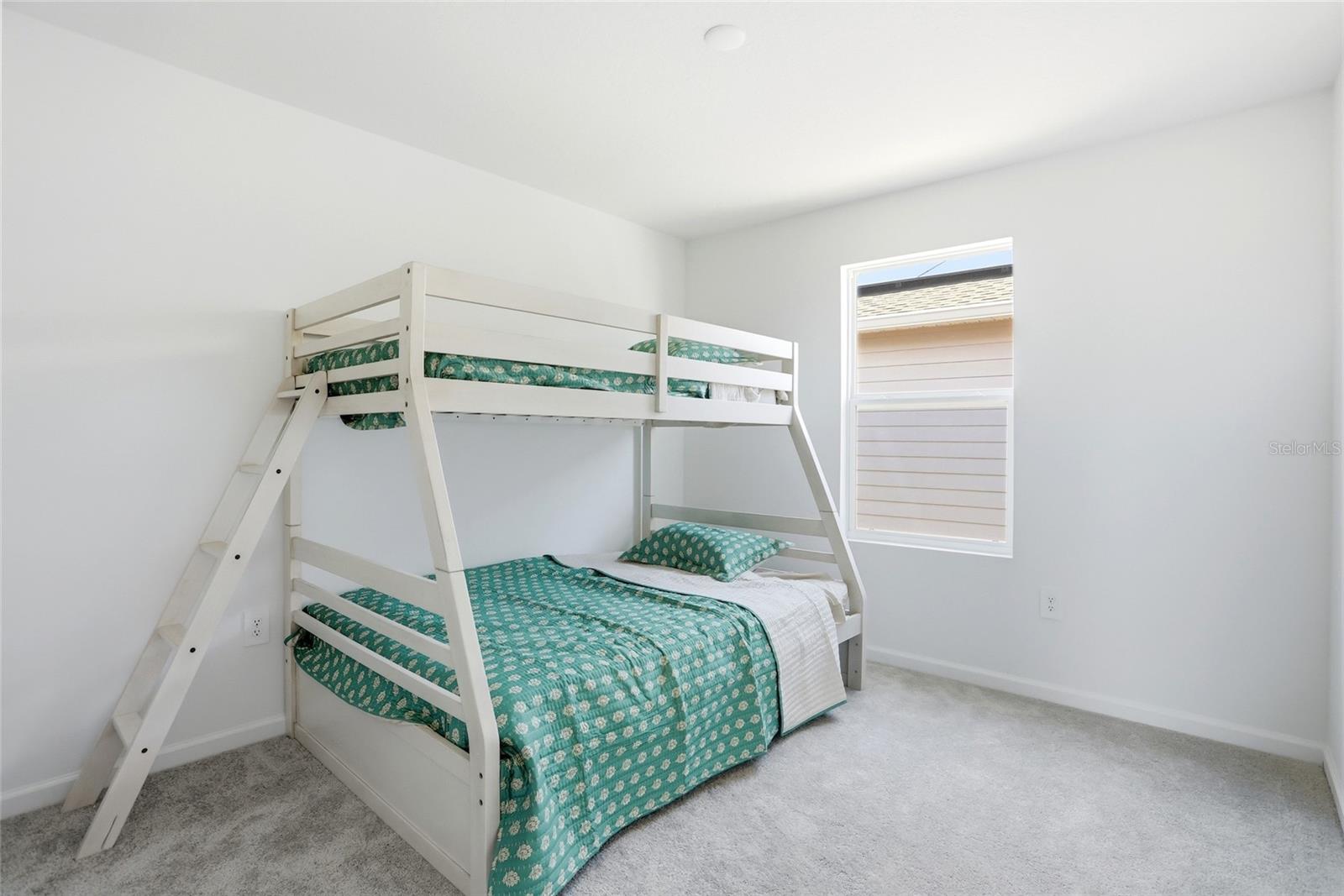 Image 28 of 43 For 3410 Howell Drive