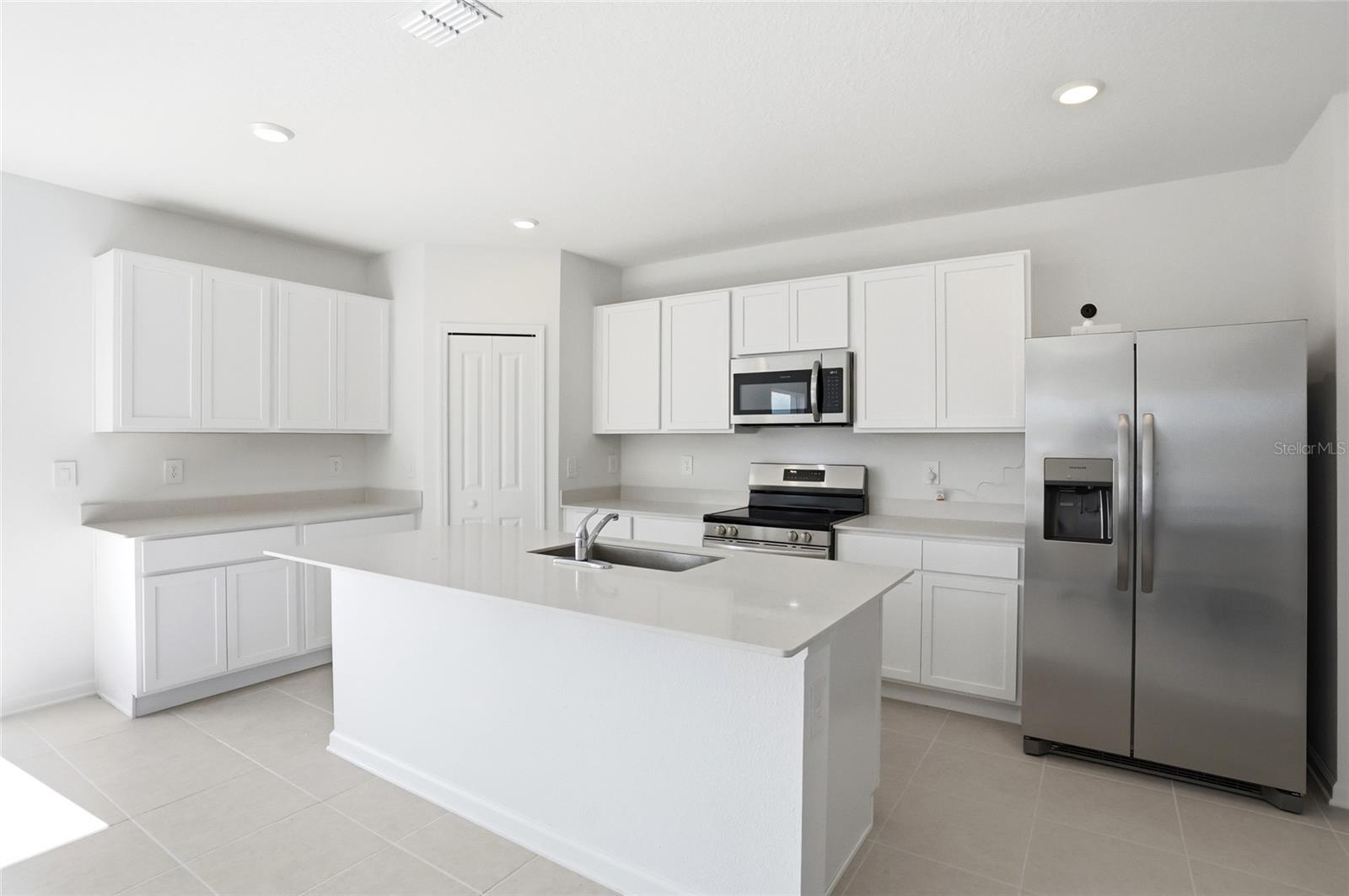 Image 3 of 43 For 3410 Howell Drive