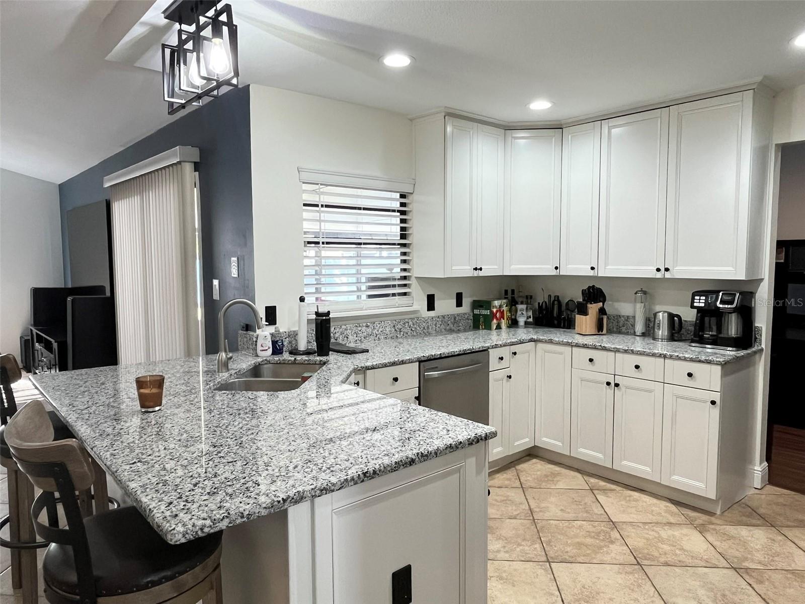 Image 5 of 22 For 947 Wages Way