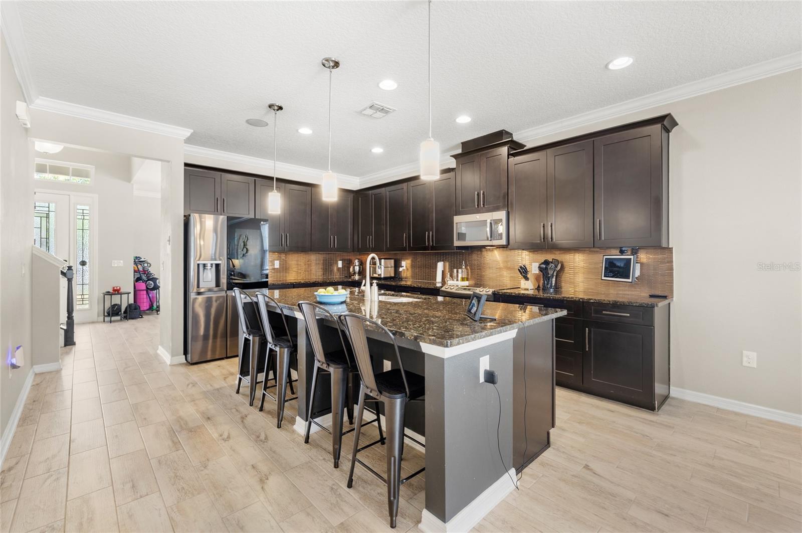 Image 18 of 58 For 8007 Navel Orange Lane