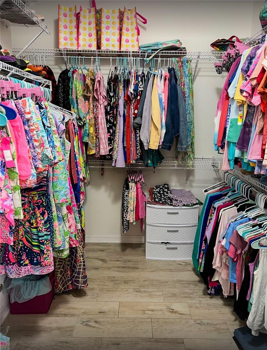 Image 27 of 58 For 8007 Navel Orange Lane