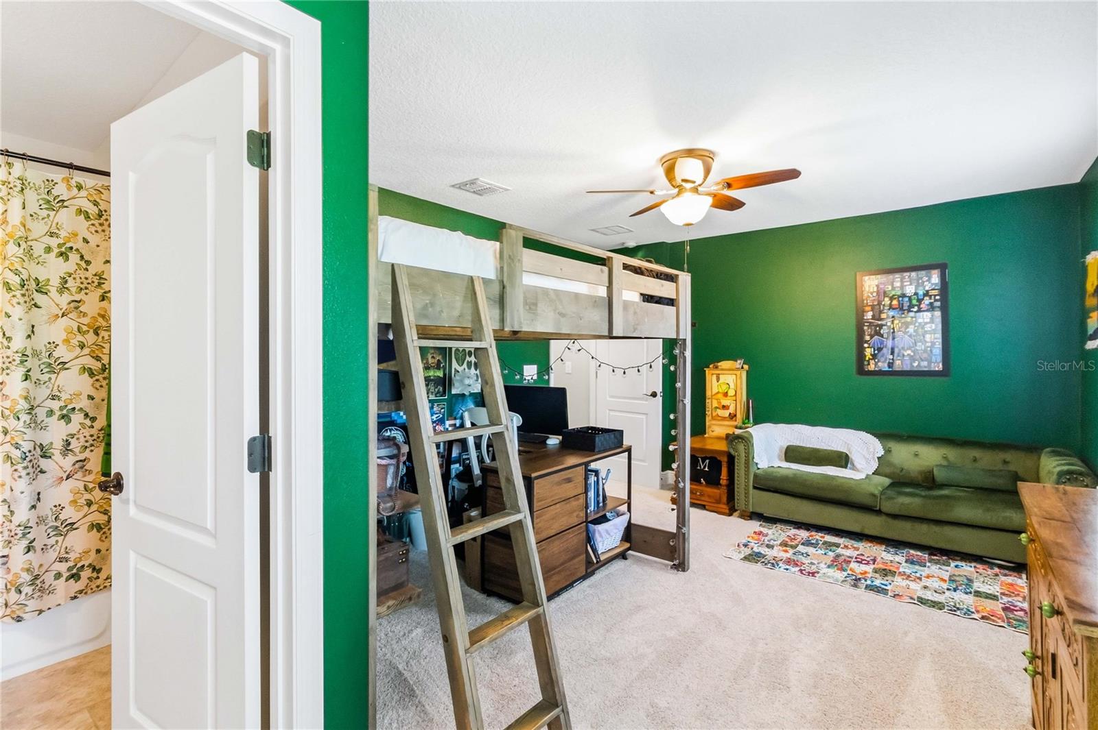 Image 23 of 50 For 14551 Yellow Butterfly Road