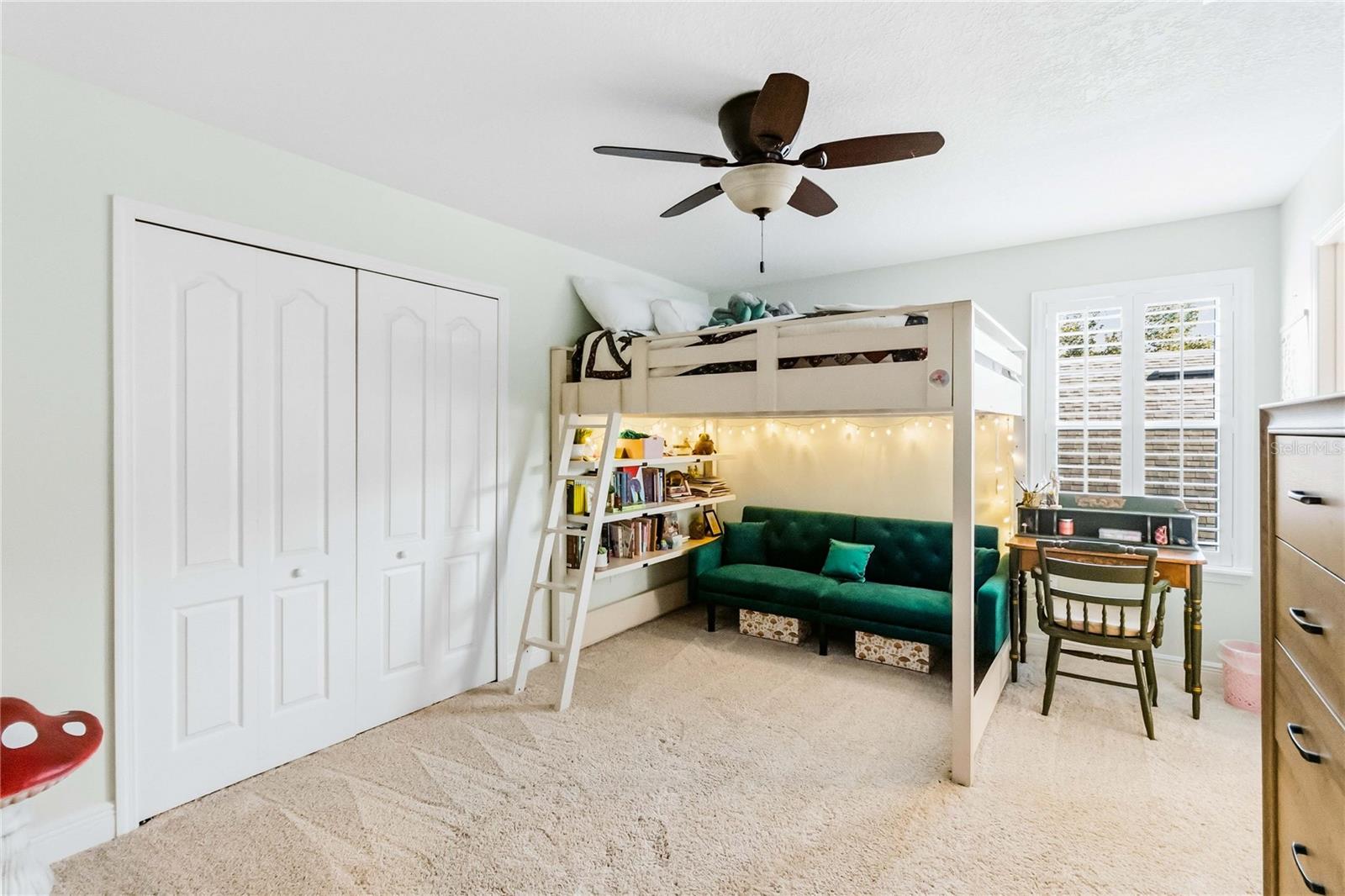 Image 25 of 50 For 14551 Yellow Butterfly Road