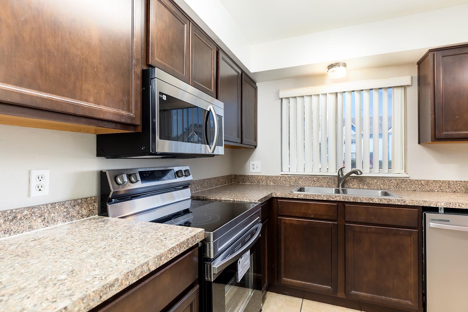 Image 5 of 18 For 202 Watts Lane