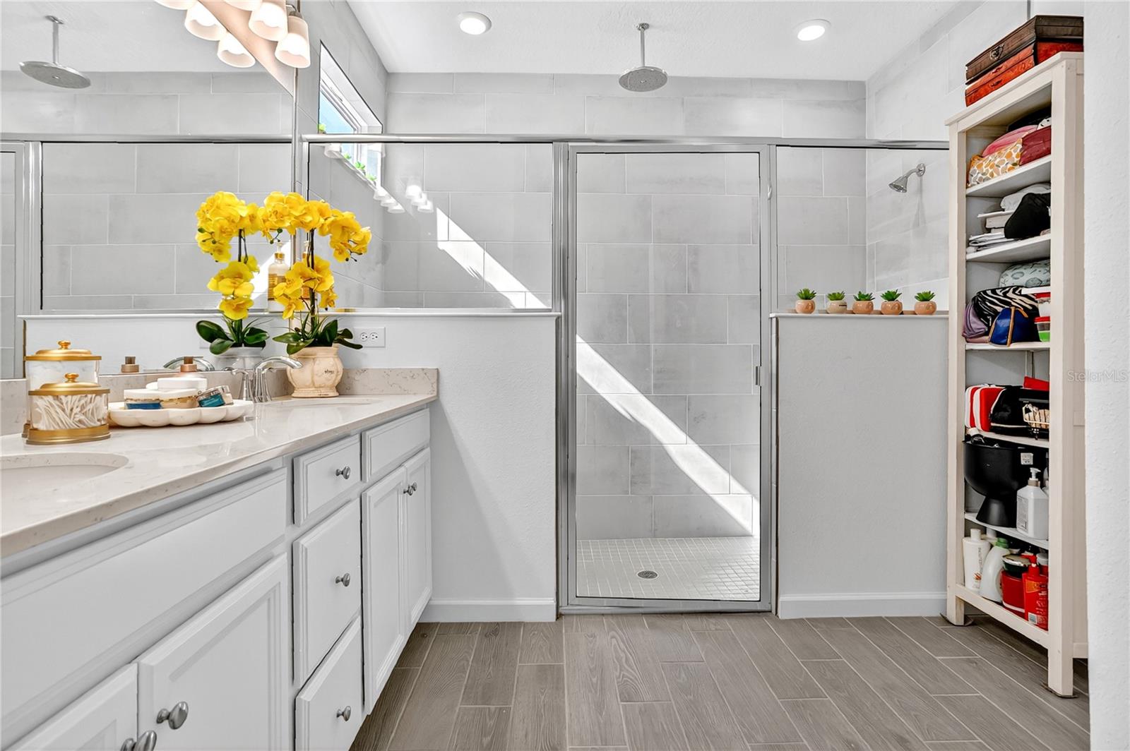 Image 11 of 22 For 7507 76th Terrace