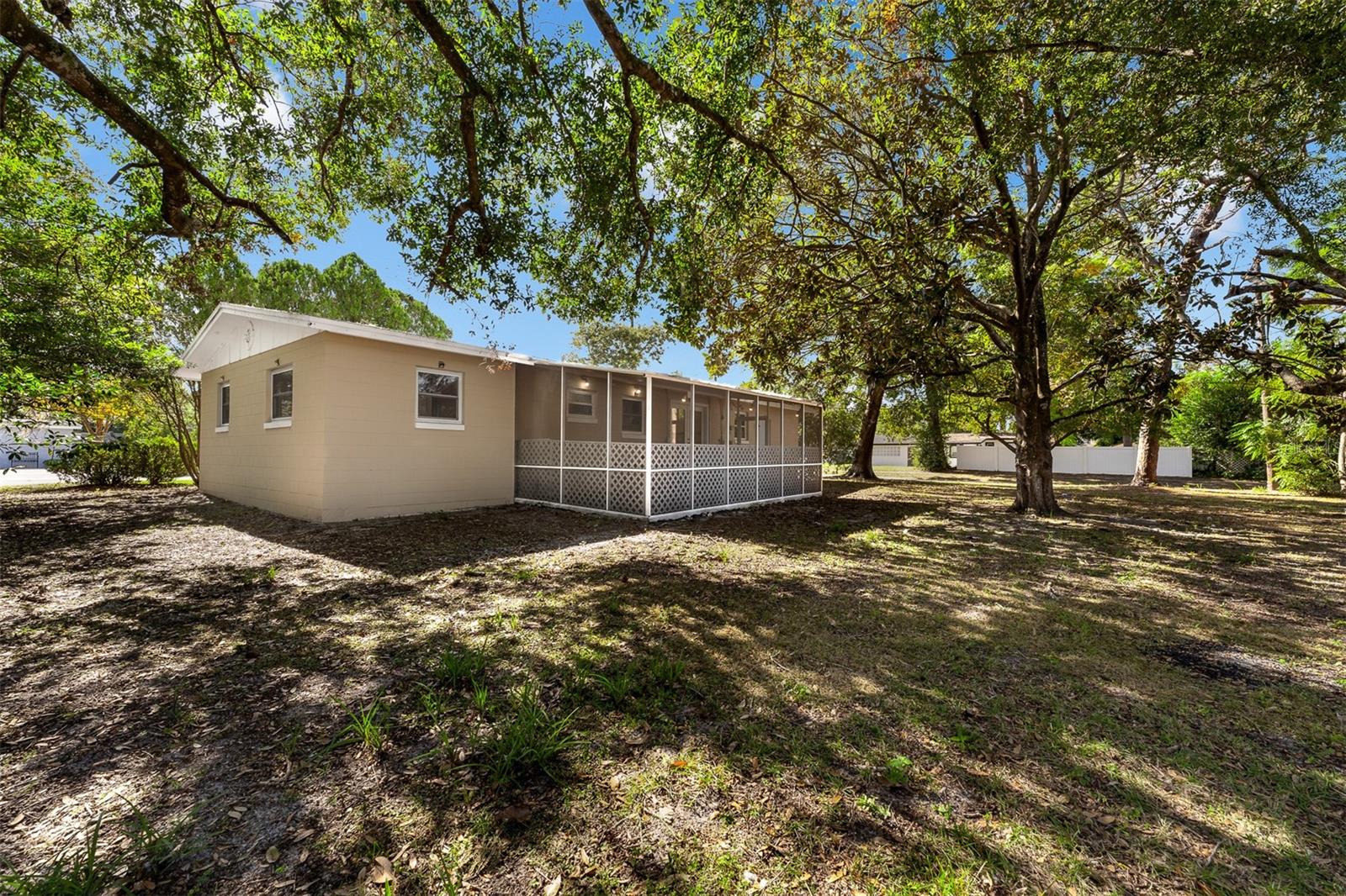 Image 7 of 36 For 421 Jasmine Road