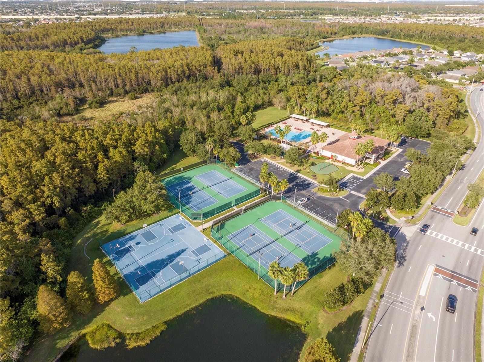 Image 11 of 73 For 2342 Crosston Circle