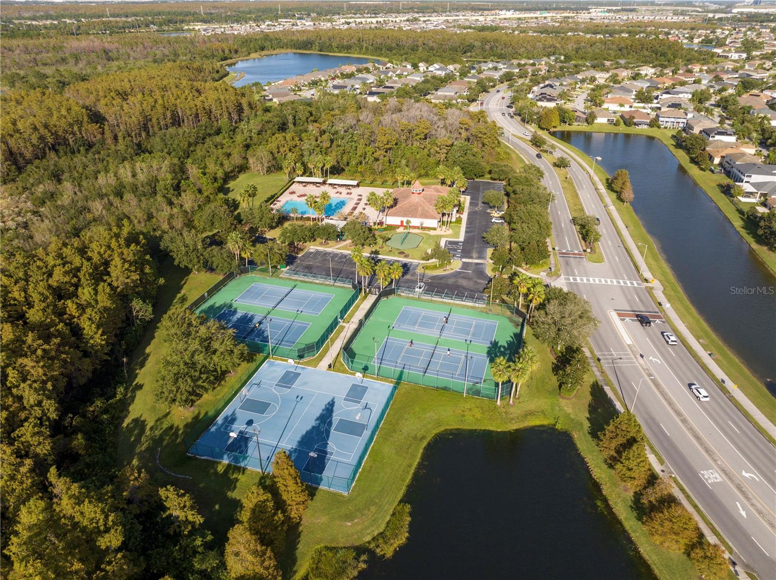 Image 12 of 73 For 2342 Crosston Circle