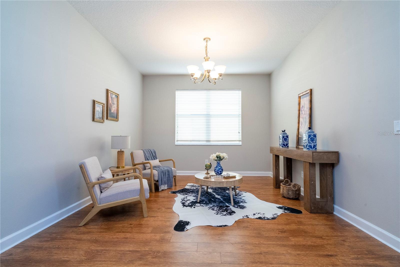 Image 26 of 73 For 2342 Crosston Circle