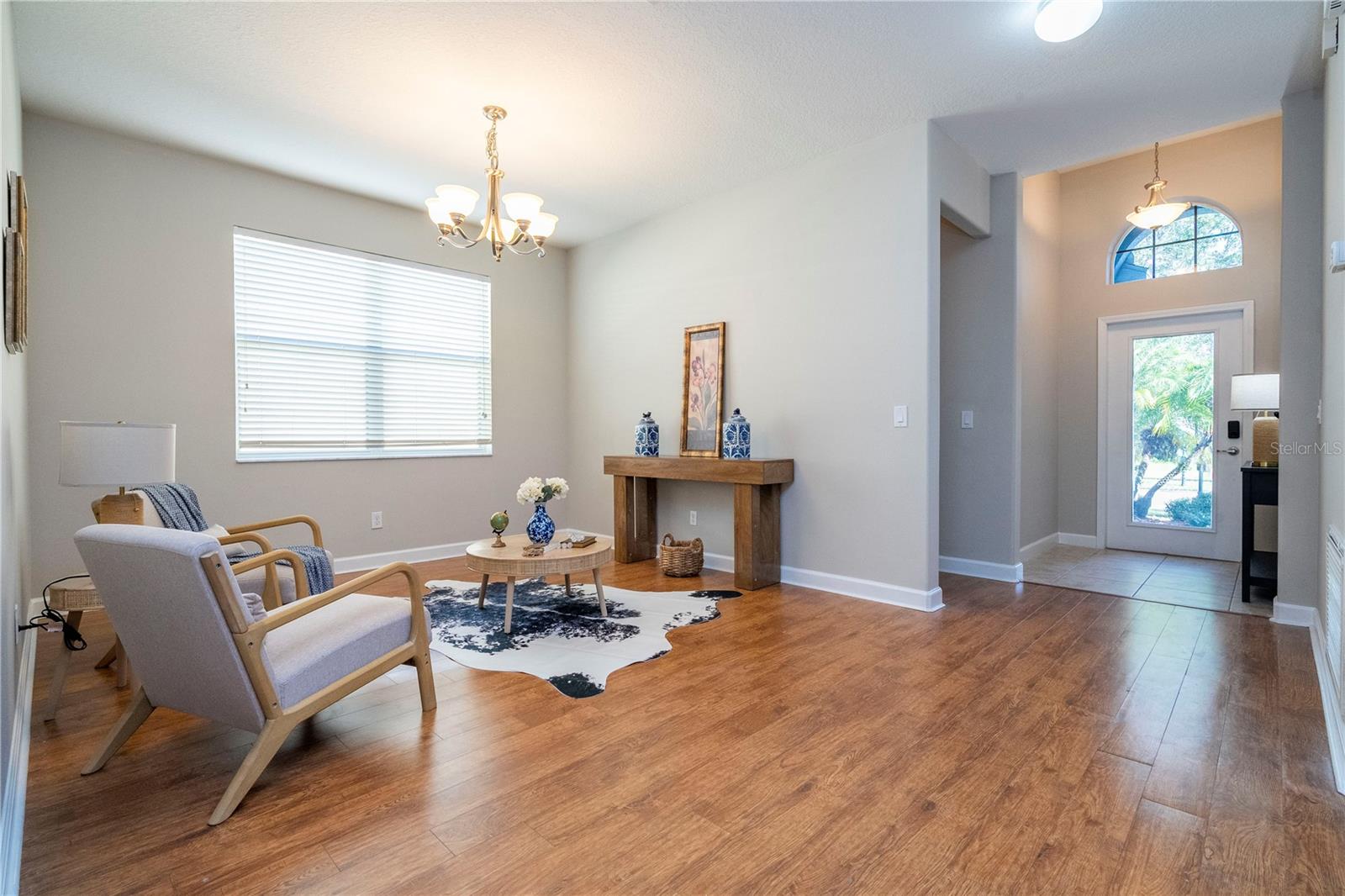 Image 27 of 73 For 2342 Crosston Circle