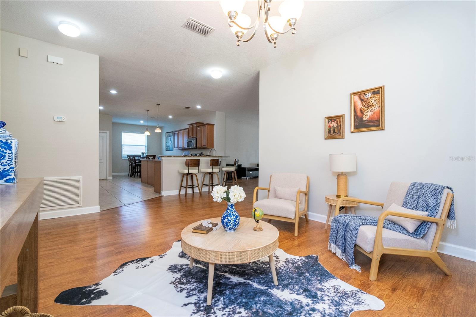 Image 28 of 73 For 2342 Crosston Circle