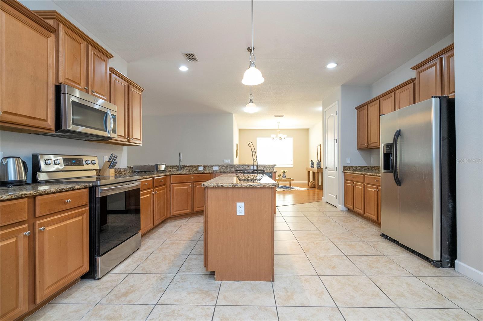 Image 38 of 73 For 2342 Crosston Circle