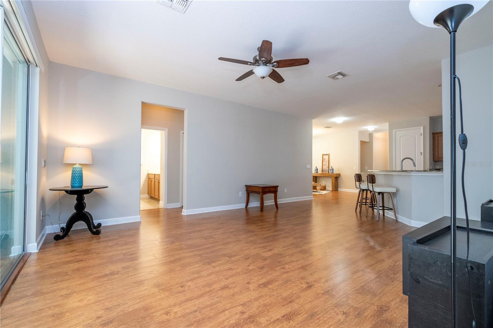 Image 47 of 73 For 2342 Crosston Circle