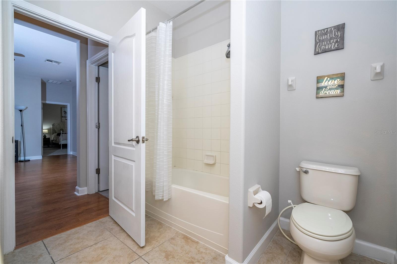 Image 55 of 73 For 2342 Crosston Circle