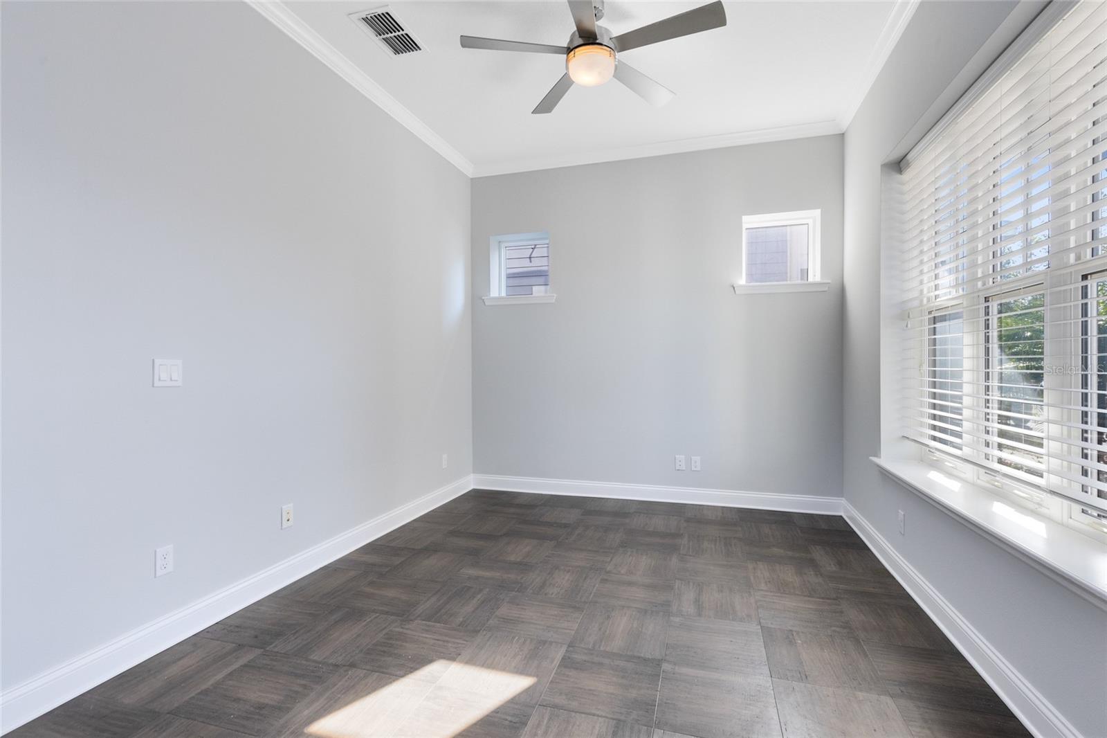 Image 14 of 49 For 7749 Laureate Boulevard