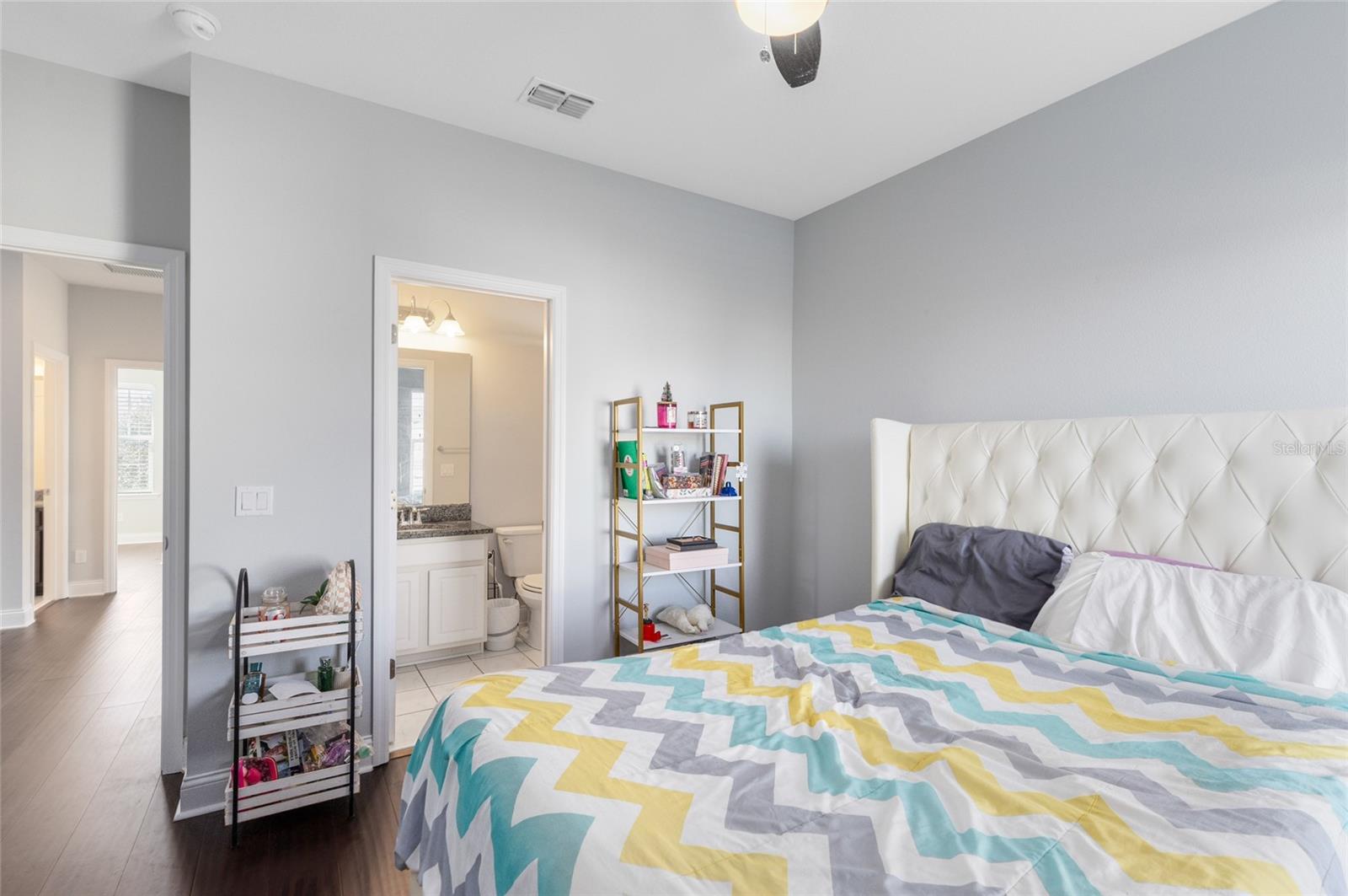 Image 20 of 49 For 7749 Laureate Boulevard