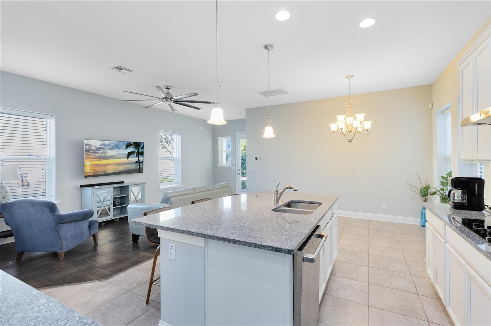 Image 3 of 49 For 7749 Laureate Boulevard