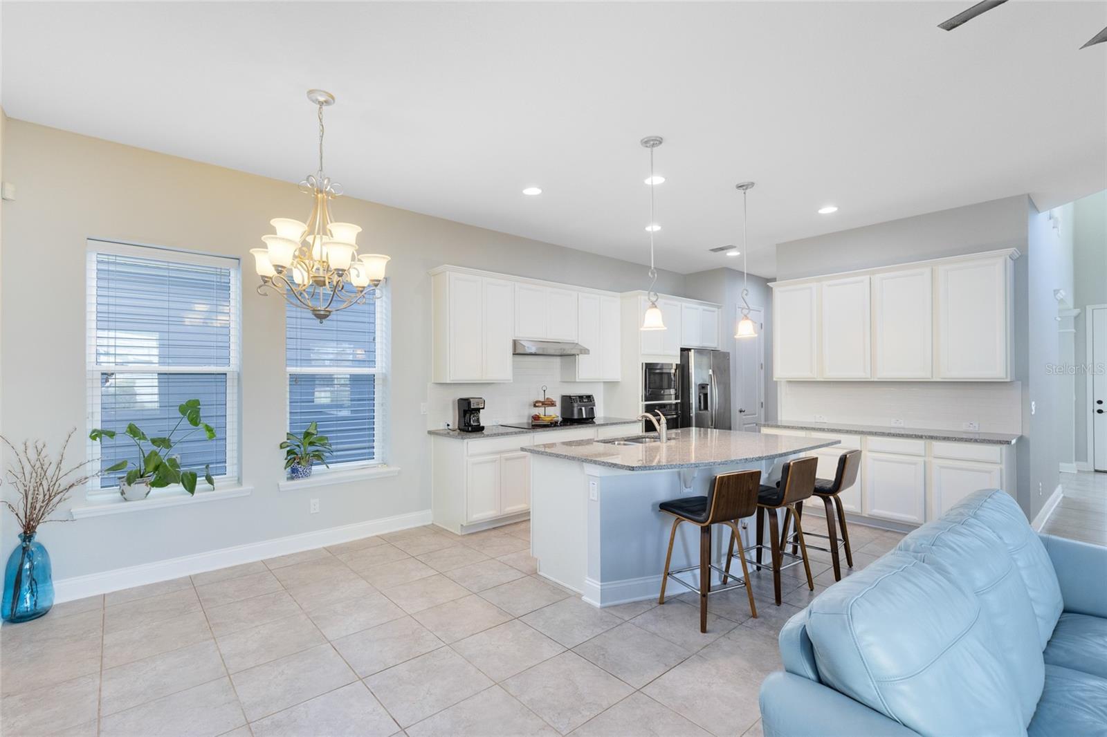 Image 6 of 49 For 7749 Laureate Boulevard